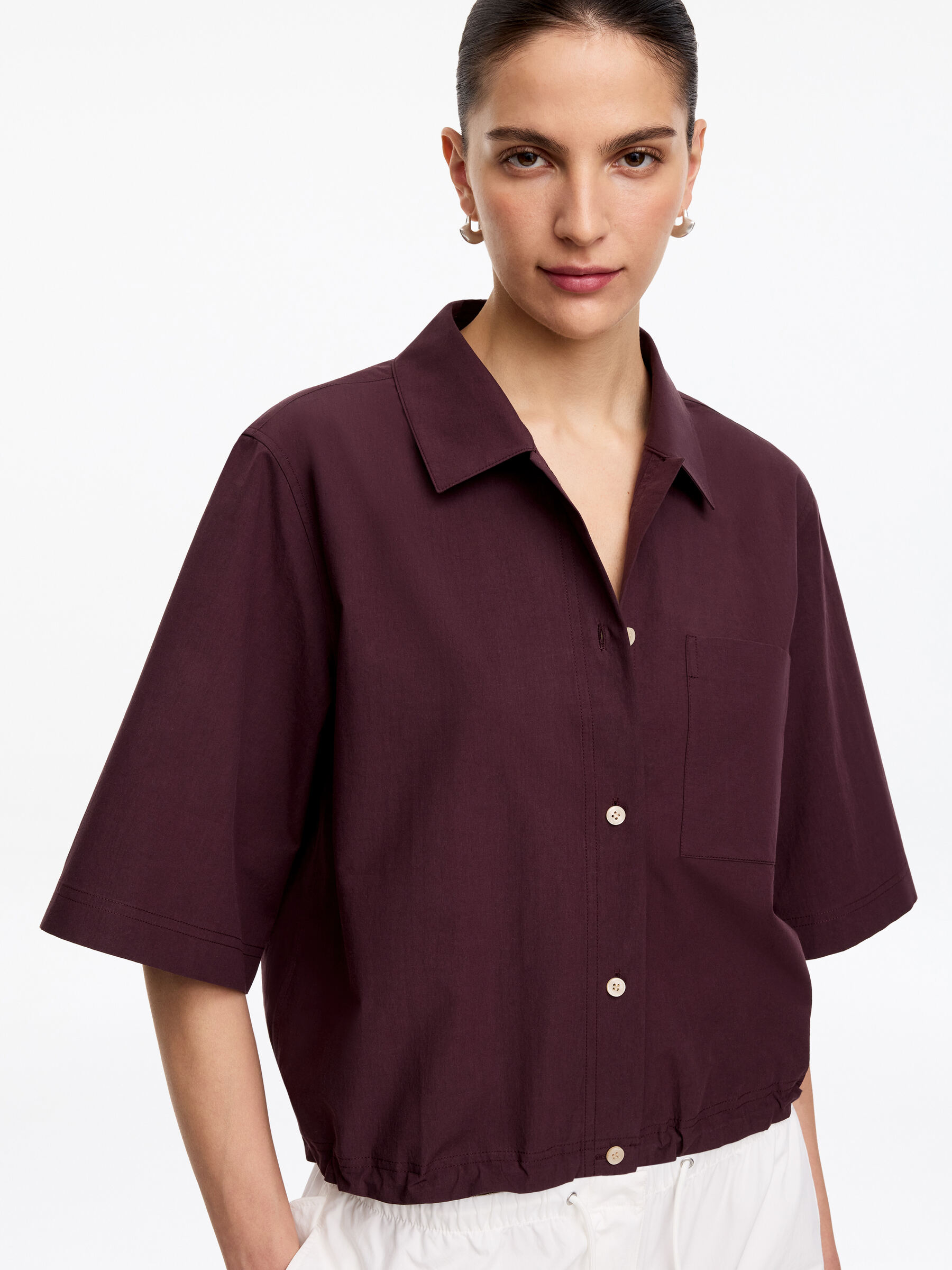 Bawełniana koszula z krótkim rękawem - Śliwkowy - Fason normalny - Women - StillMedia/Lookbook - 4