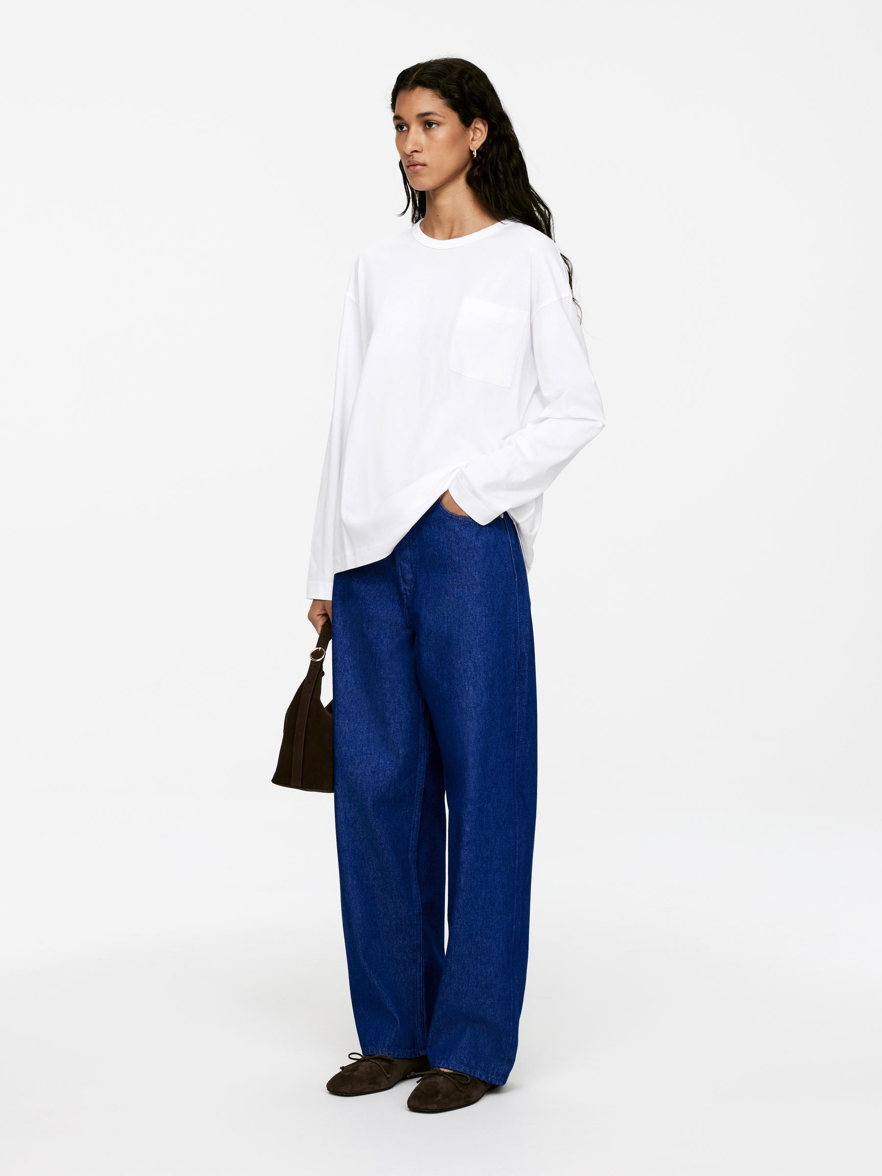SHIRO Relaxed T-Shirt - White - Oversized - Women - StillMedia/Lookbook - 3