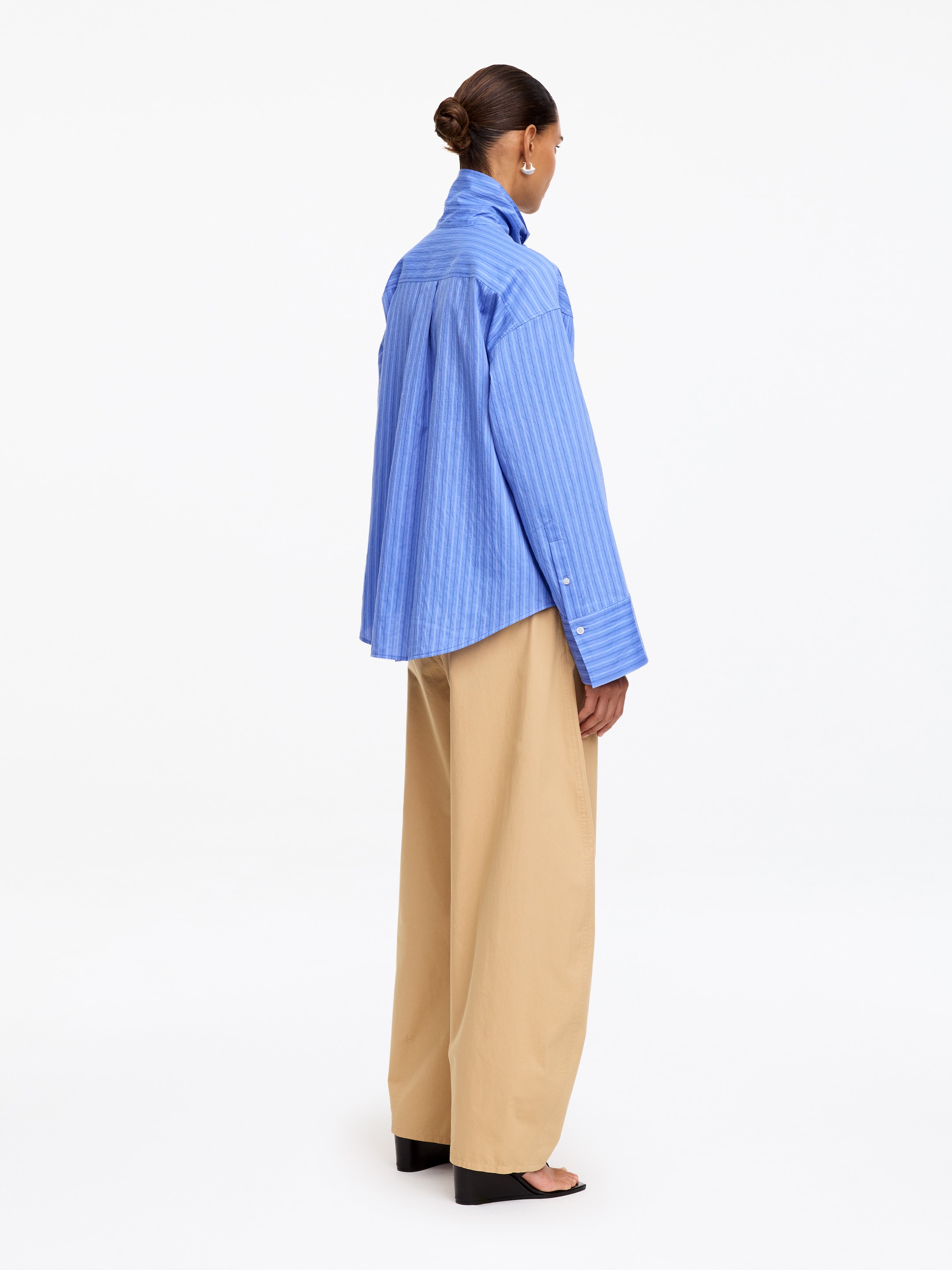Scarf-Detail Cotton Shirt - Blue/Striped - Regular fit - women - StillMedia/Lookbook - 6