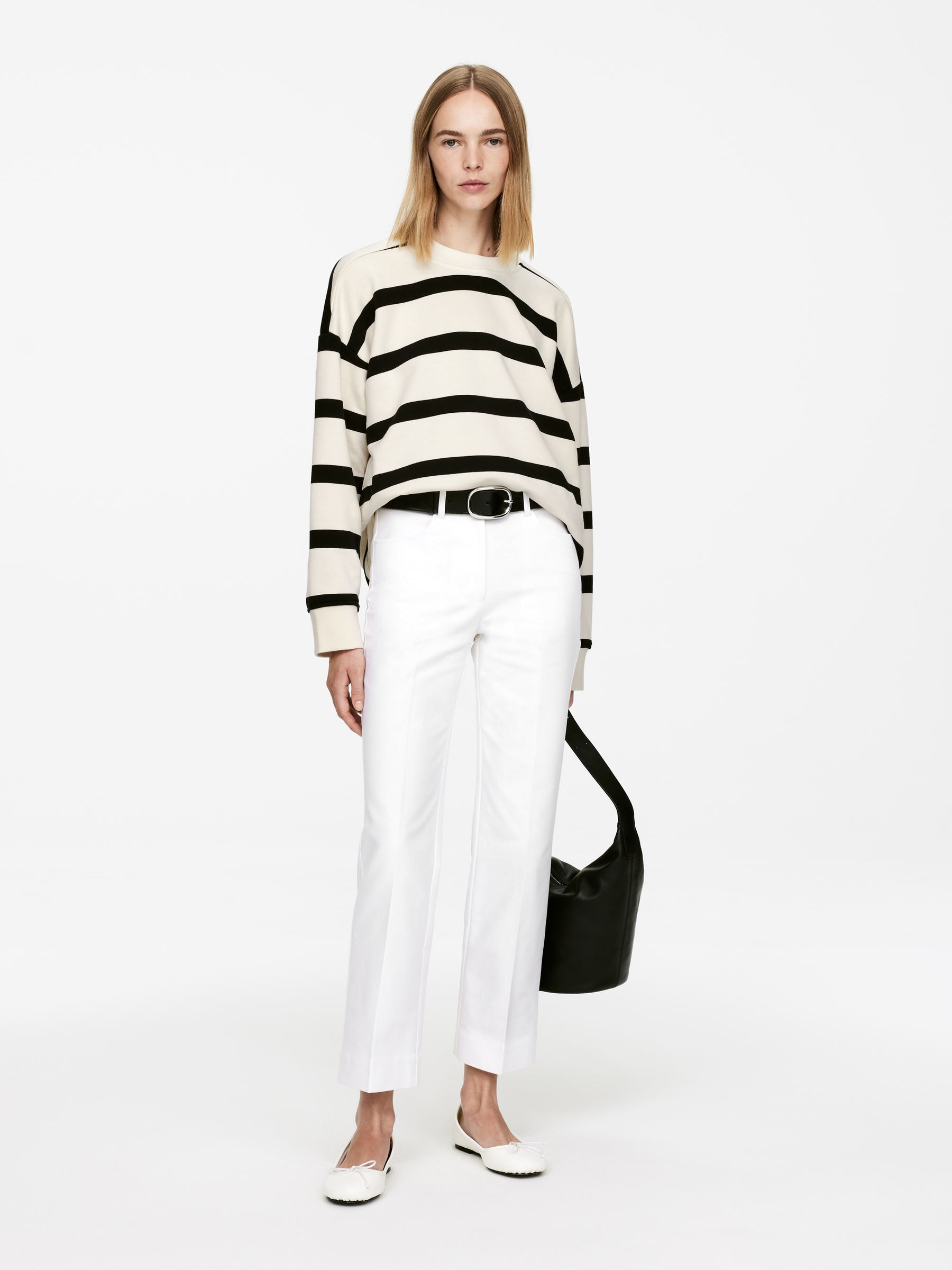 Relaxed Terry Sweatshirt - White/Black - Oversized - Women - StillMedia/Lookbook - 6