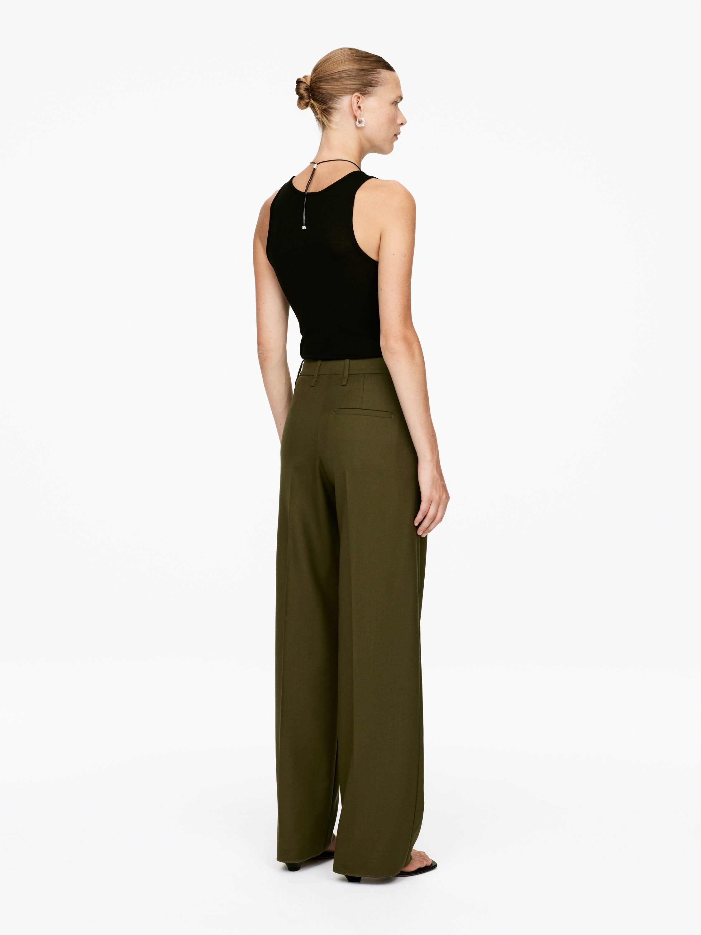 Hopsack Wool Trousers - Dark Green - Relaxed fit - Women - StillMedia/Lookbook - 6