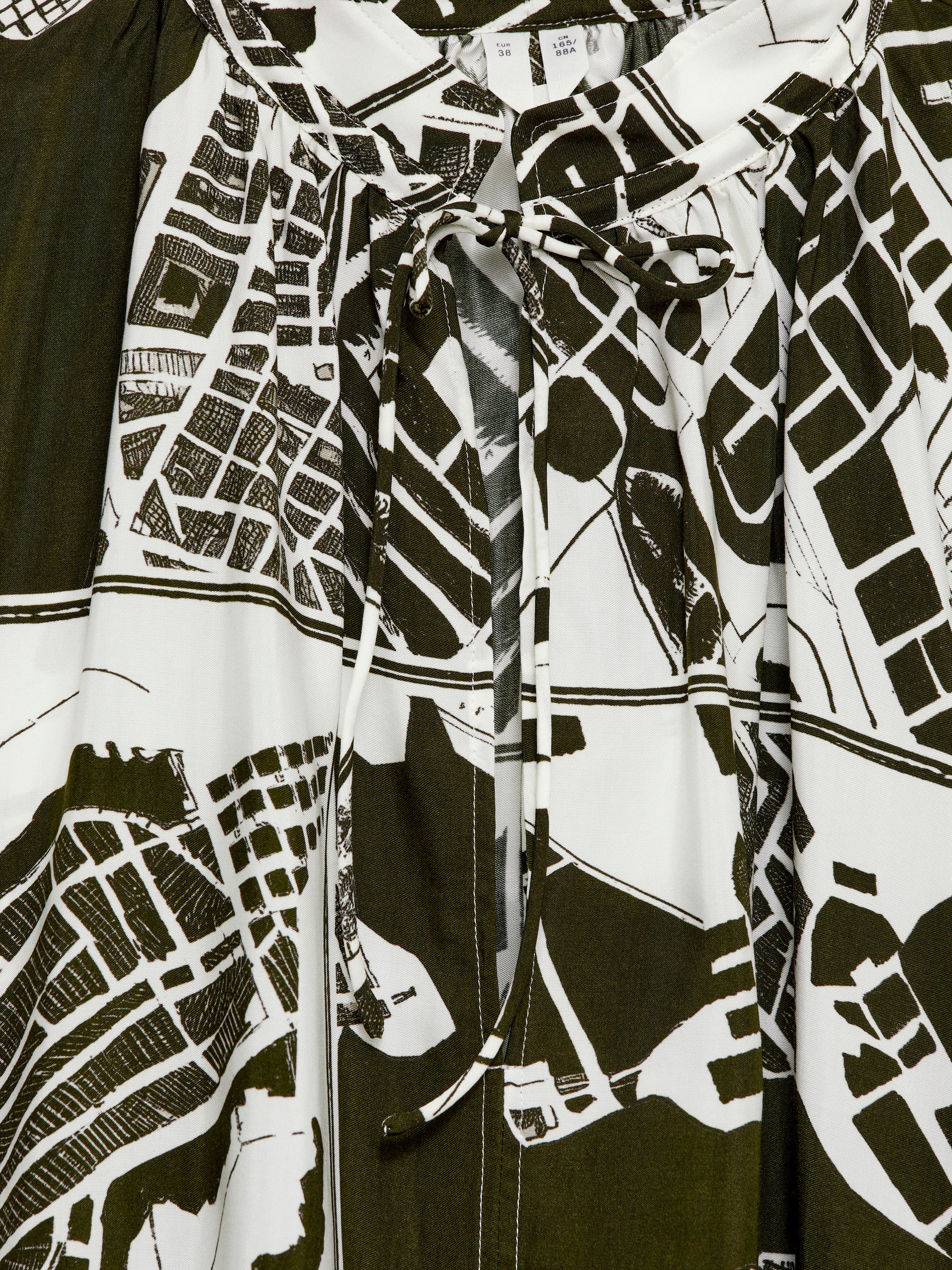 Blusa fruncida con estampado de Estocolmo - Blanco/verde caqui - Corte holgado - Women - StillMedia/DescriptiveDetail - 1