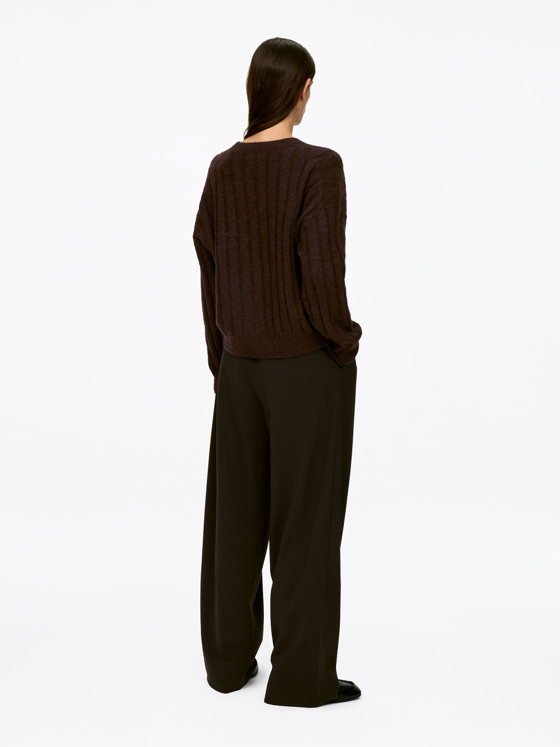 Pullover aus Mohair und Wolle - Dunkelbraun - Relaxed Fit - Damen - StillMedia/Lookbook - 10