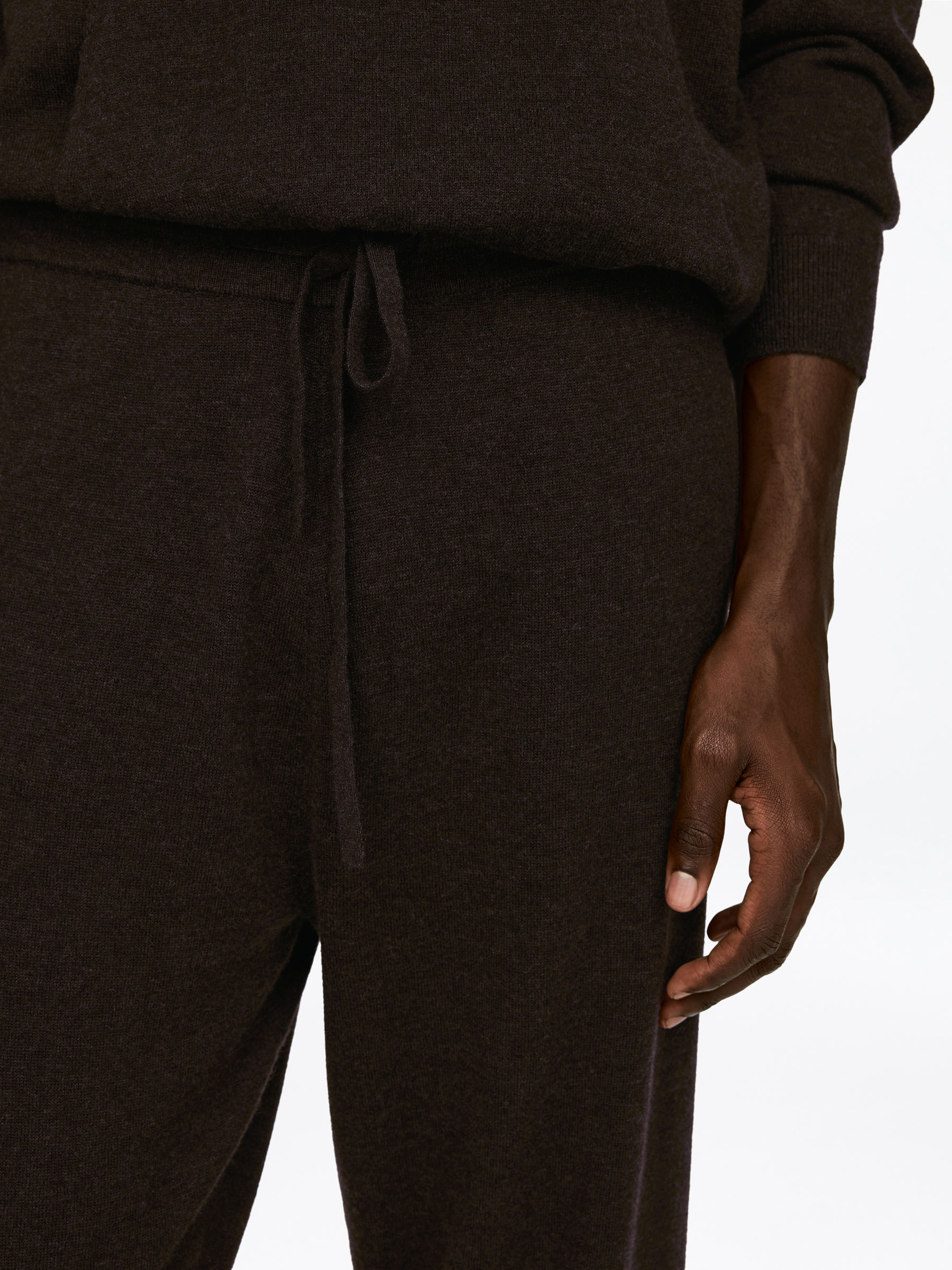Knitted Wool Cashmere Trousers - Dark Brown - Loose fit - Men - StillMedia/Lookbook - 3