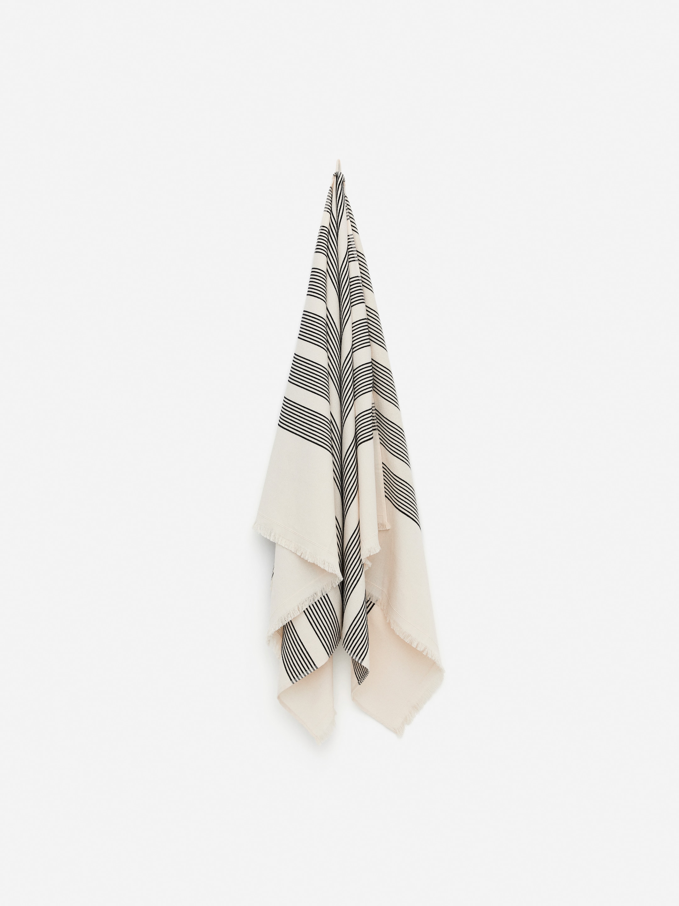 Größeres Bild ansehen: Badetuch, 100 x 180 cm - Cremeweiß/Schwarz - Home All | H&M DE 1