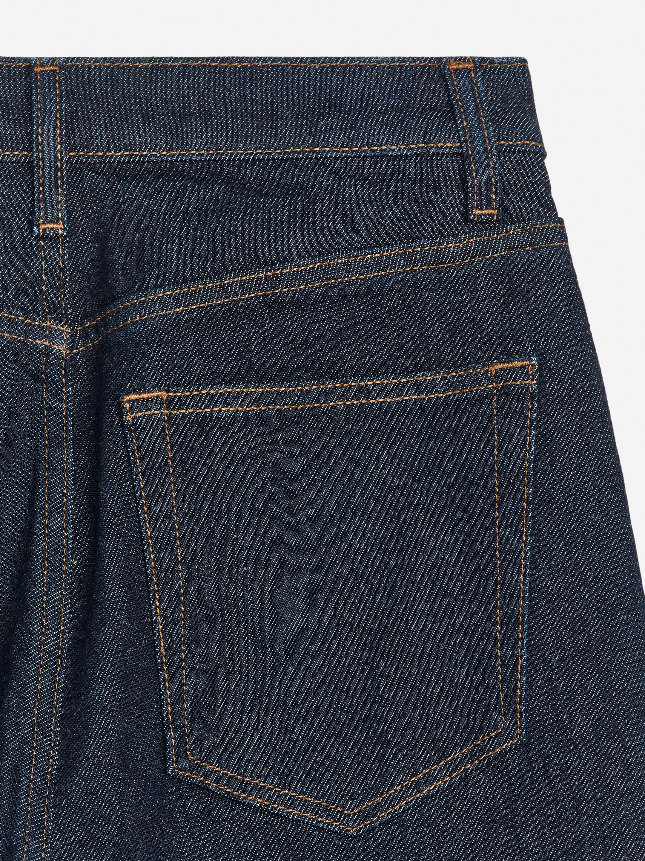 Visa större bild: LUPINE utsvängda jeans - Mörkblå - DAM | H&M SE 2