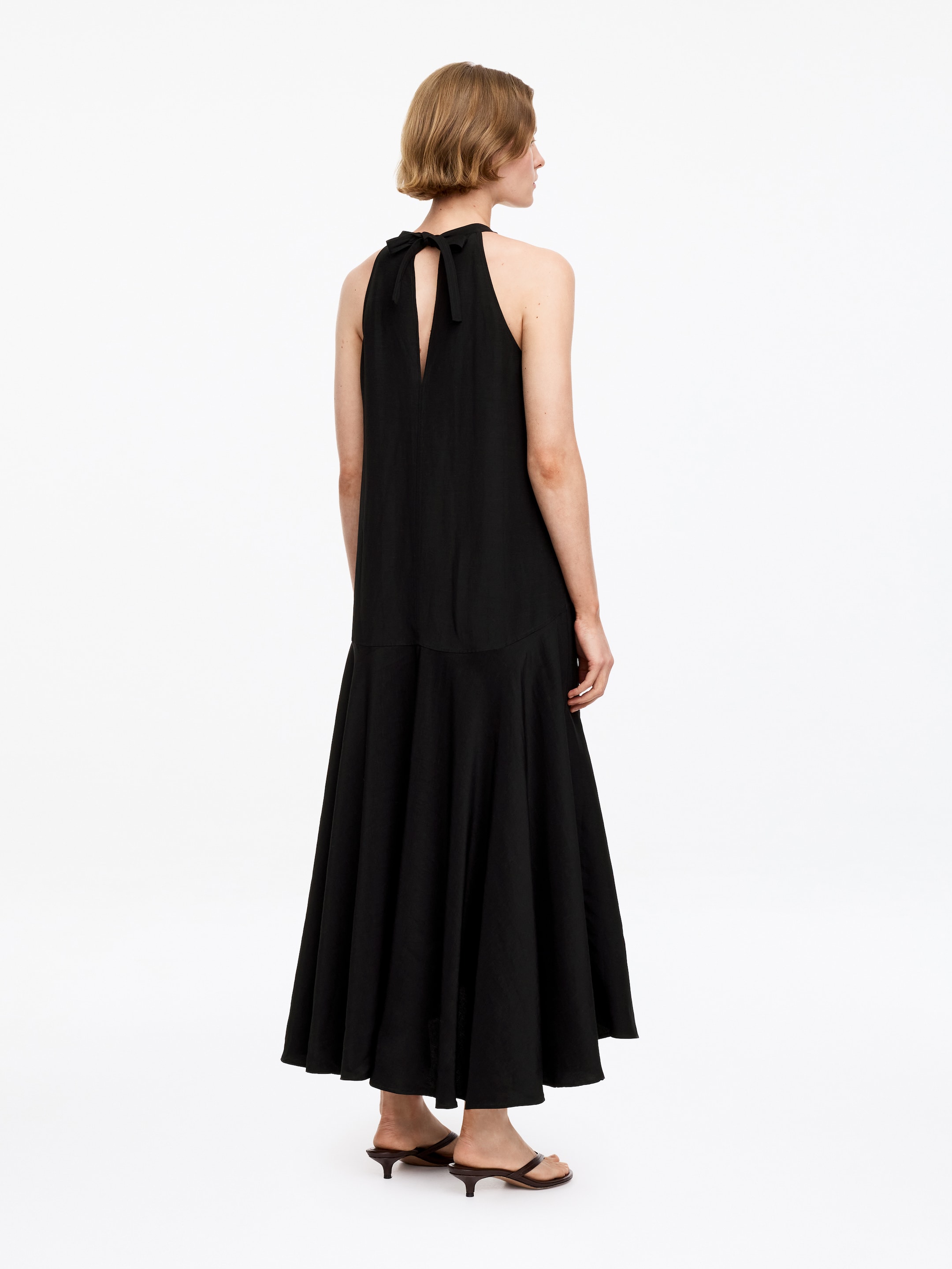 Neckholder-Kleid - Schwarz - Regular Fit - Damen - StillMedia/Lookbook - 3