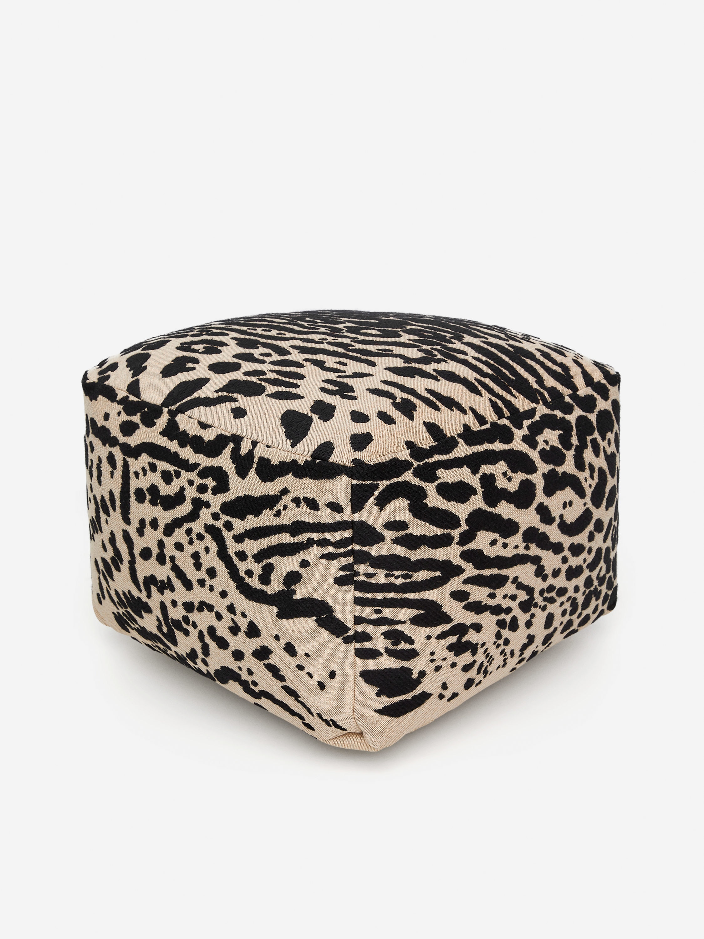 Cotton-Wool Pouffe - Beige/Black - Homeware - StillMedia/DescriptiveStillLife - 1