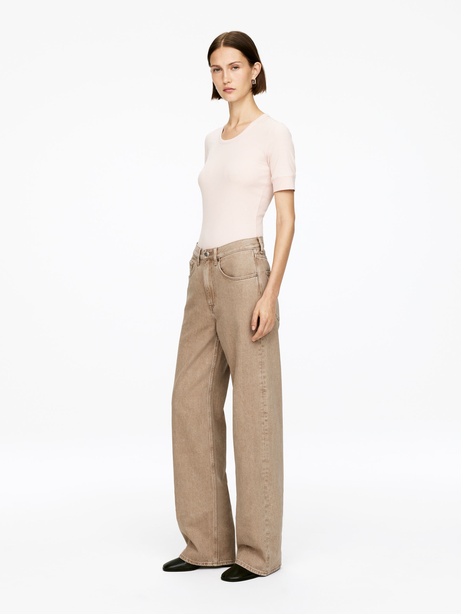 CORAL Wide Jeans - Beige - Relaxed Fit - Damen - StillMedia/Lookbook - 6