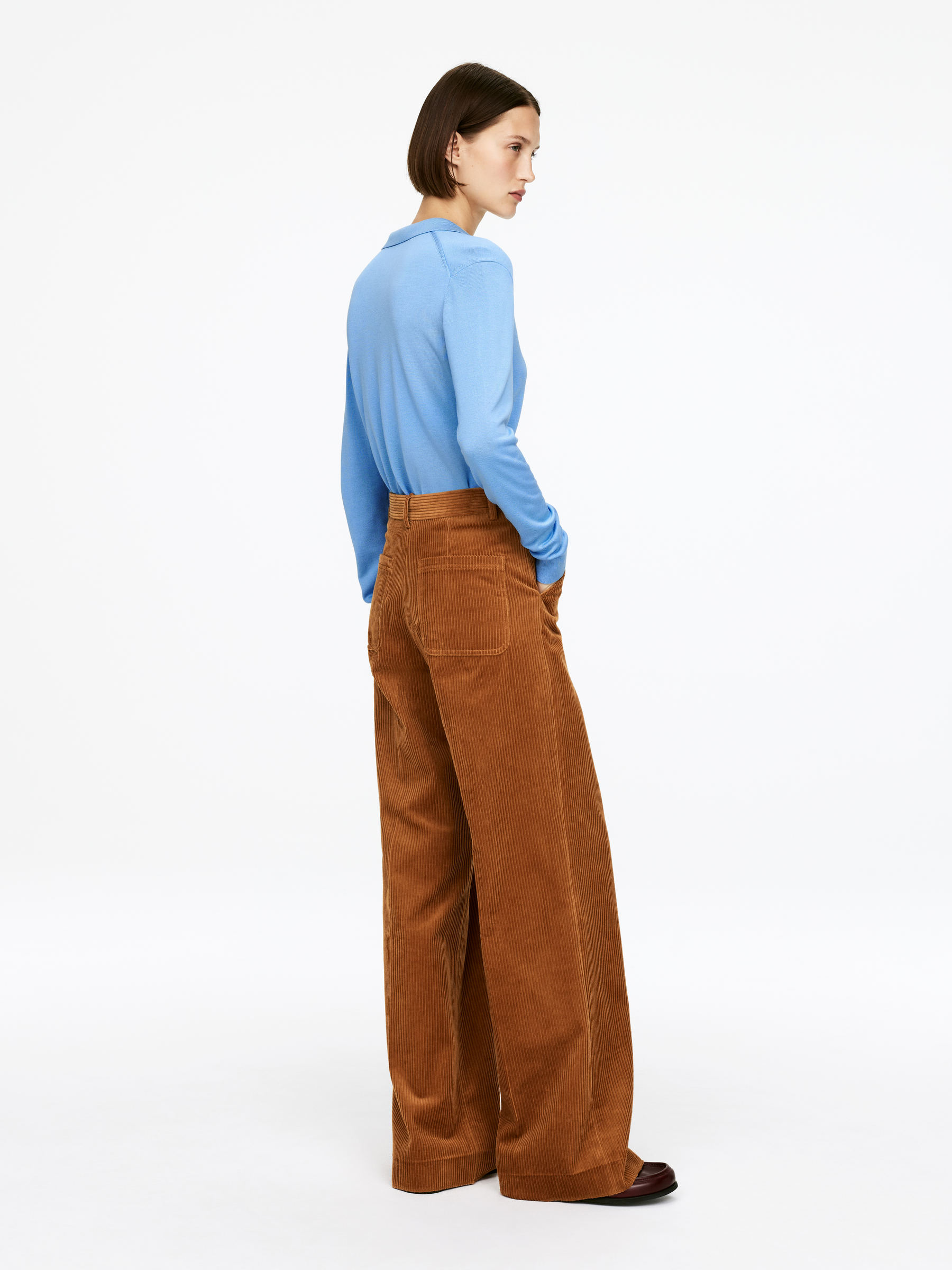 Knitted Polo Shirt - Light Blue - Regular fit - Women - StillMedia/Lookbook - 3