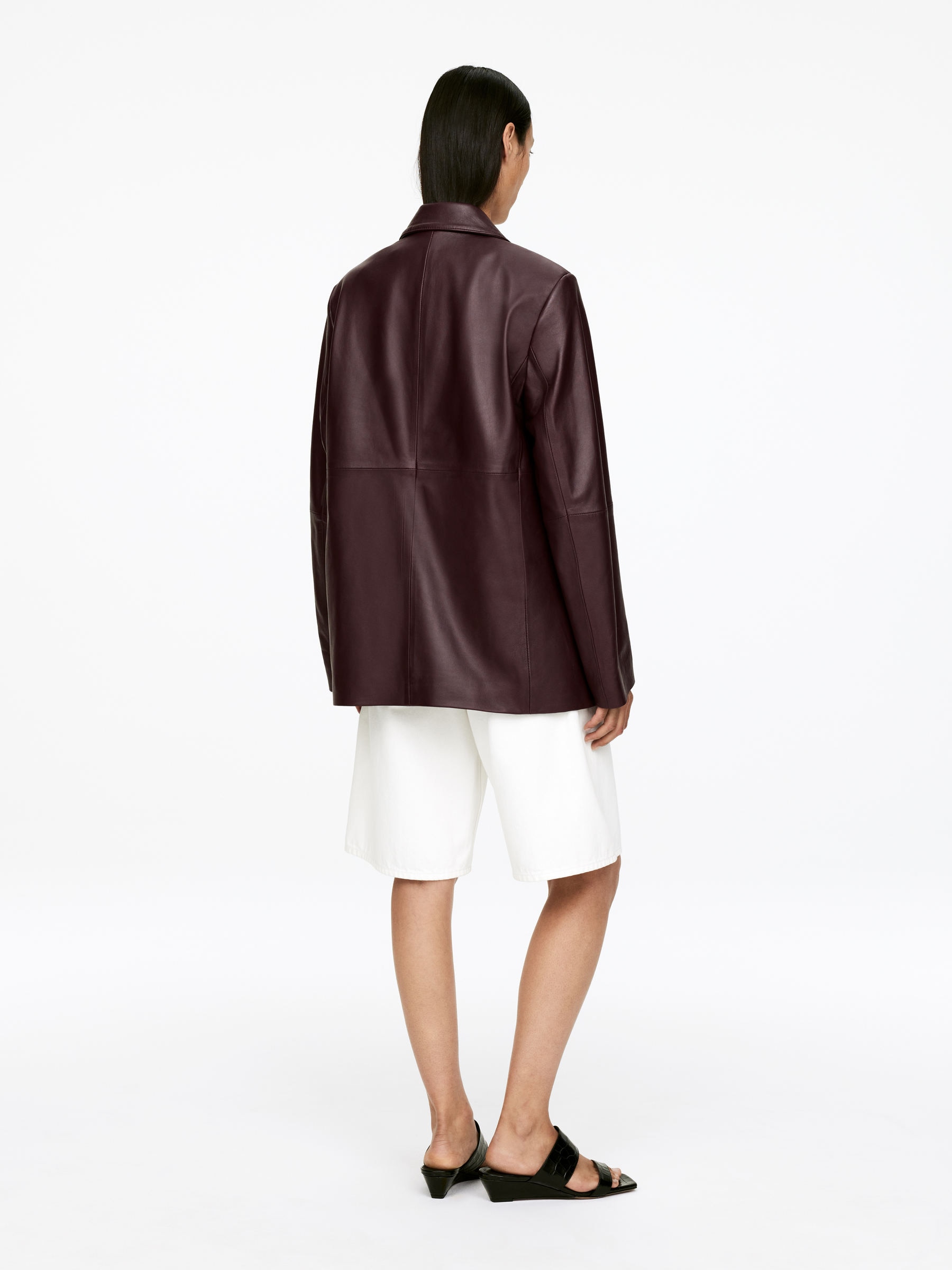 Single-Breasted Leather Jacket - Dark Red - Relaxed fit - Women - StillMedia/Lookbook - 6