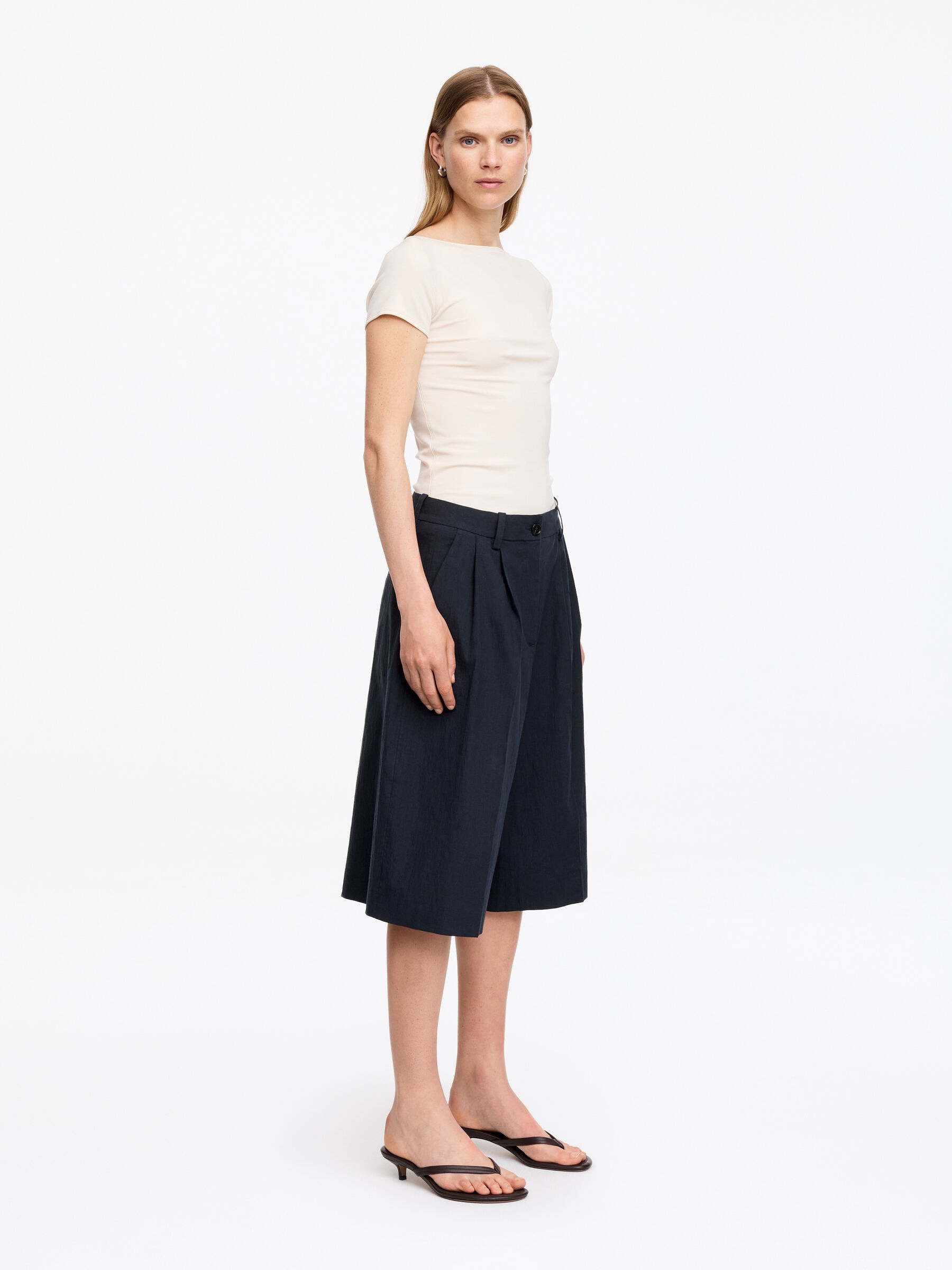 Elegante, weite Shorts - Dunkelblau - Regular Fit - Damen - StillMedia/Lookbook - 5