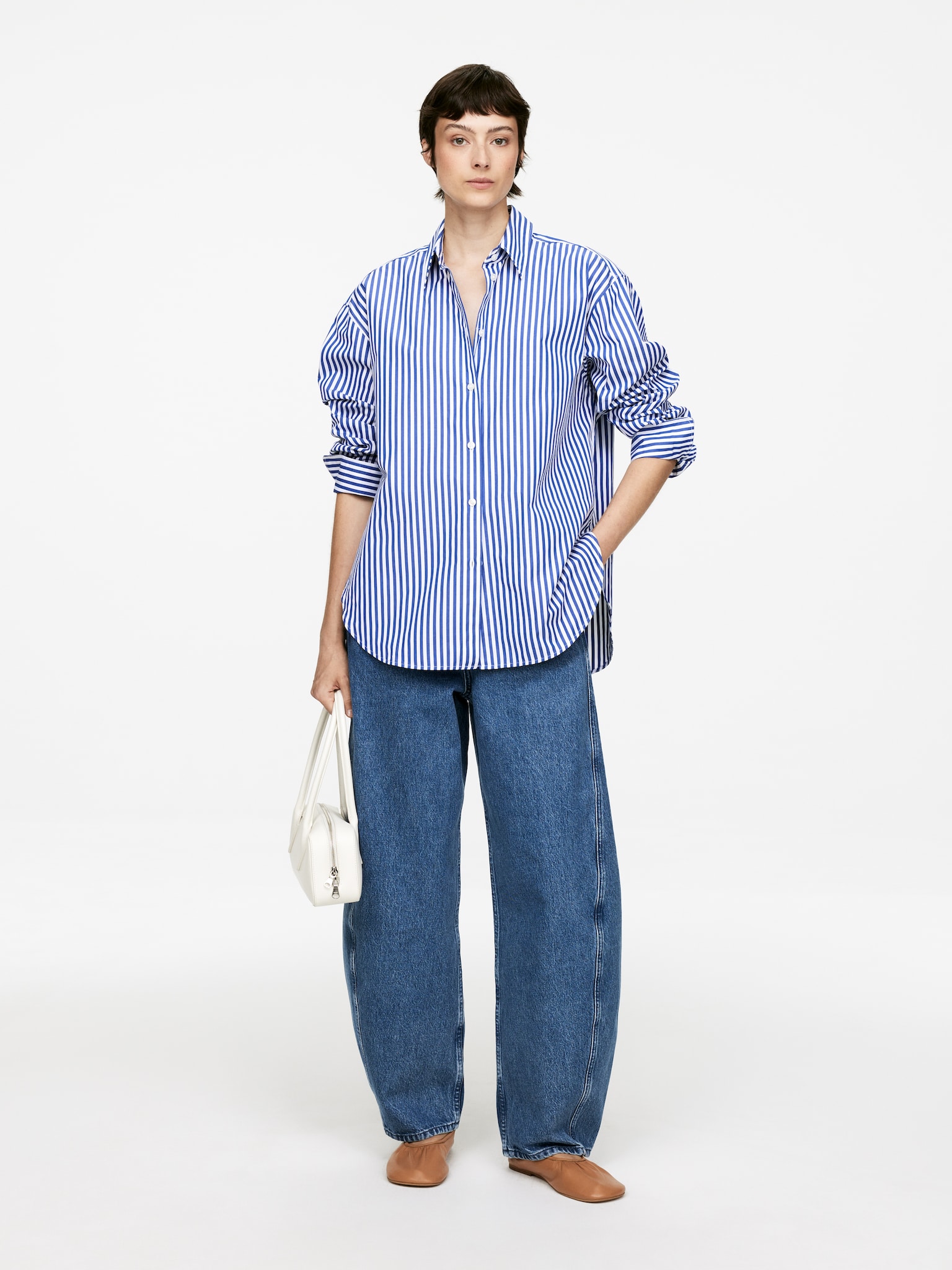 Jeans mit Barrel Legs - Blau