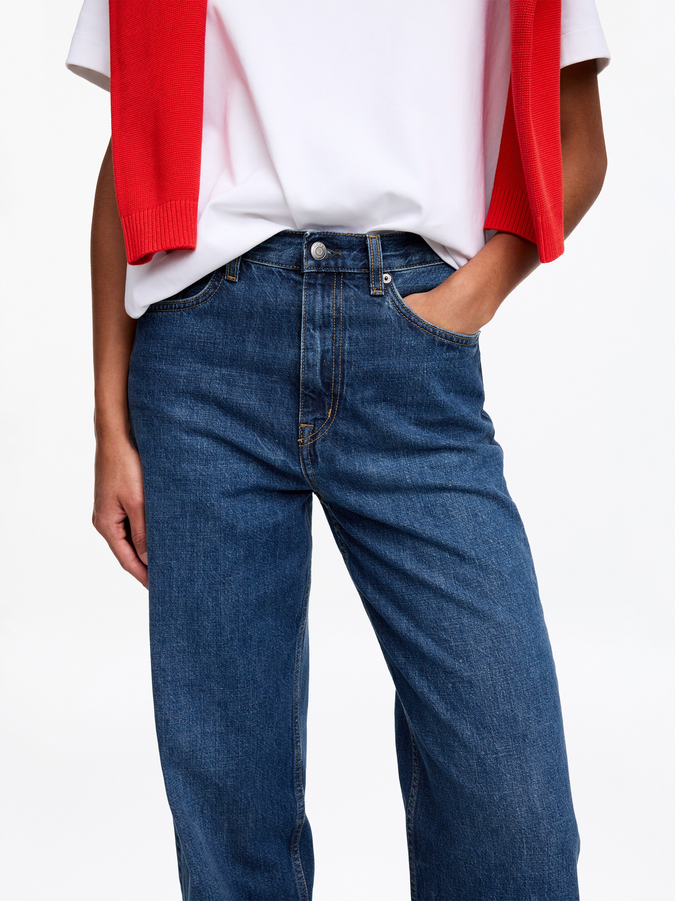 CORAL Wide Jeans - Blue - Relaxed fit - Women - StillMedia/Lookbook - 4
