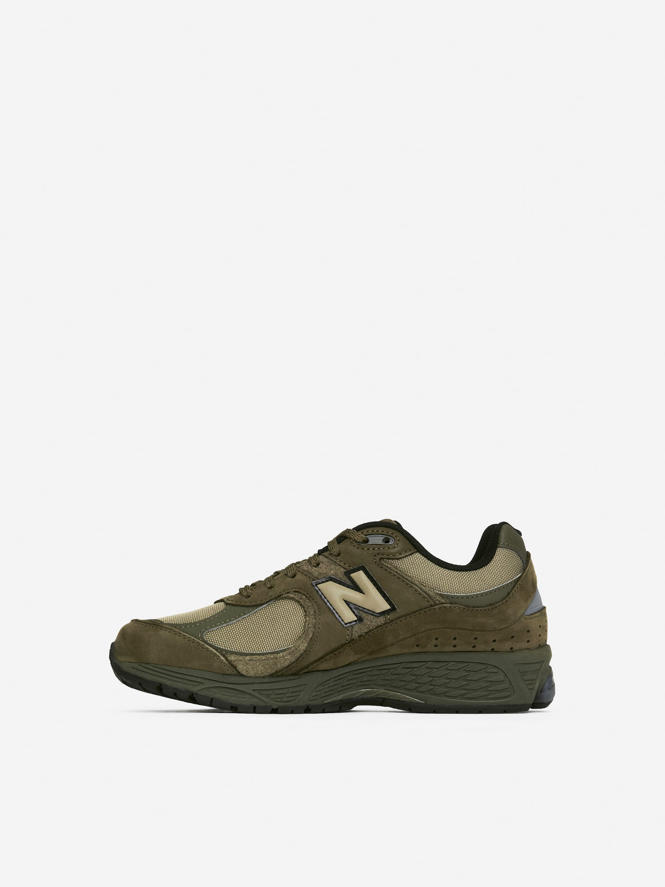 New Balance 2002R Trainers - Green - Women - StillMedia/DescriptiveStillLife - 6