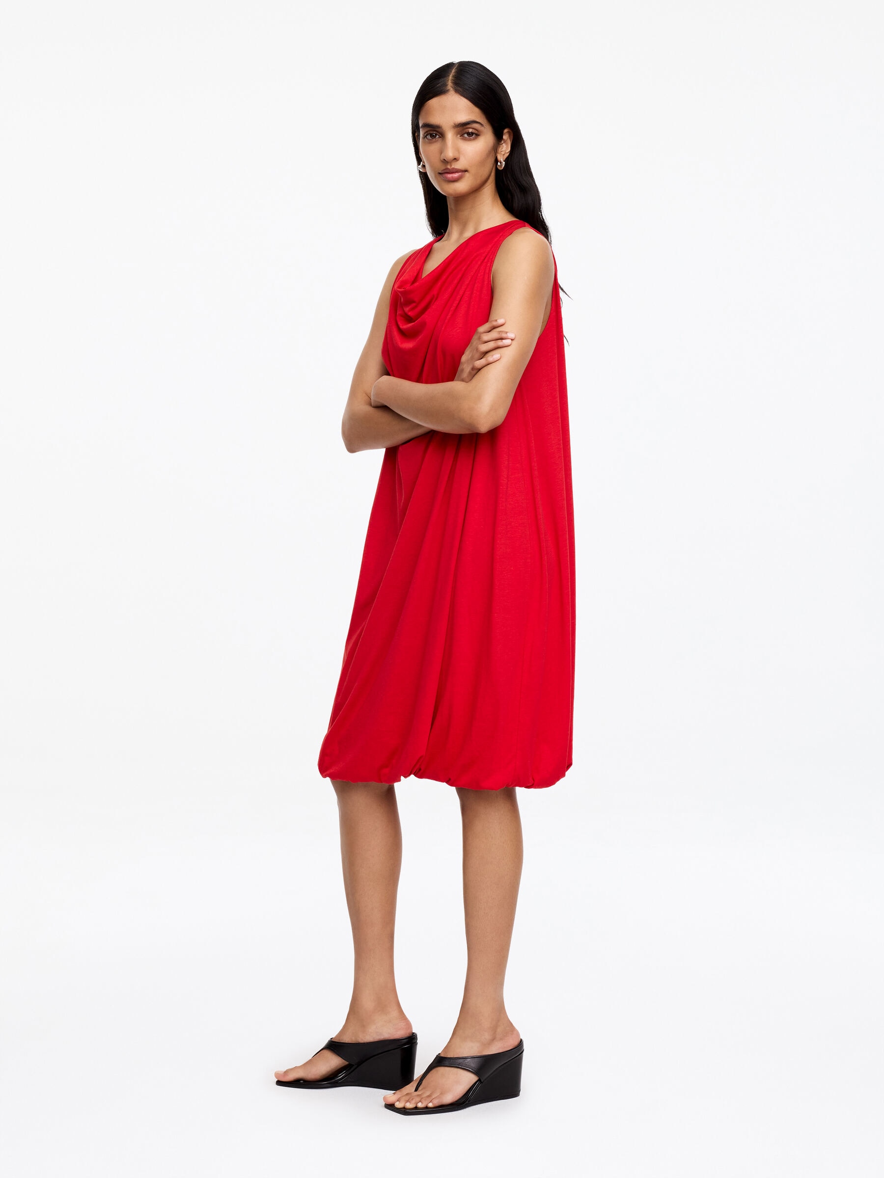 Draped Balloon Dress - Red - Regular fit - Women - StillMedia/Lookbook - 5