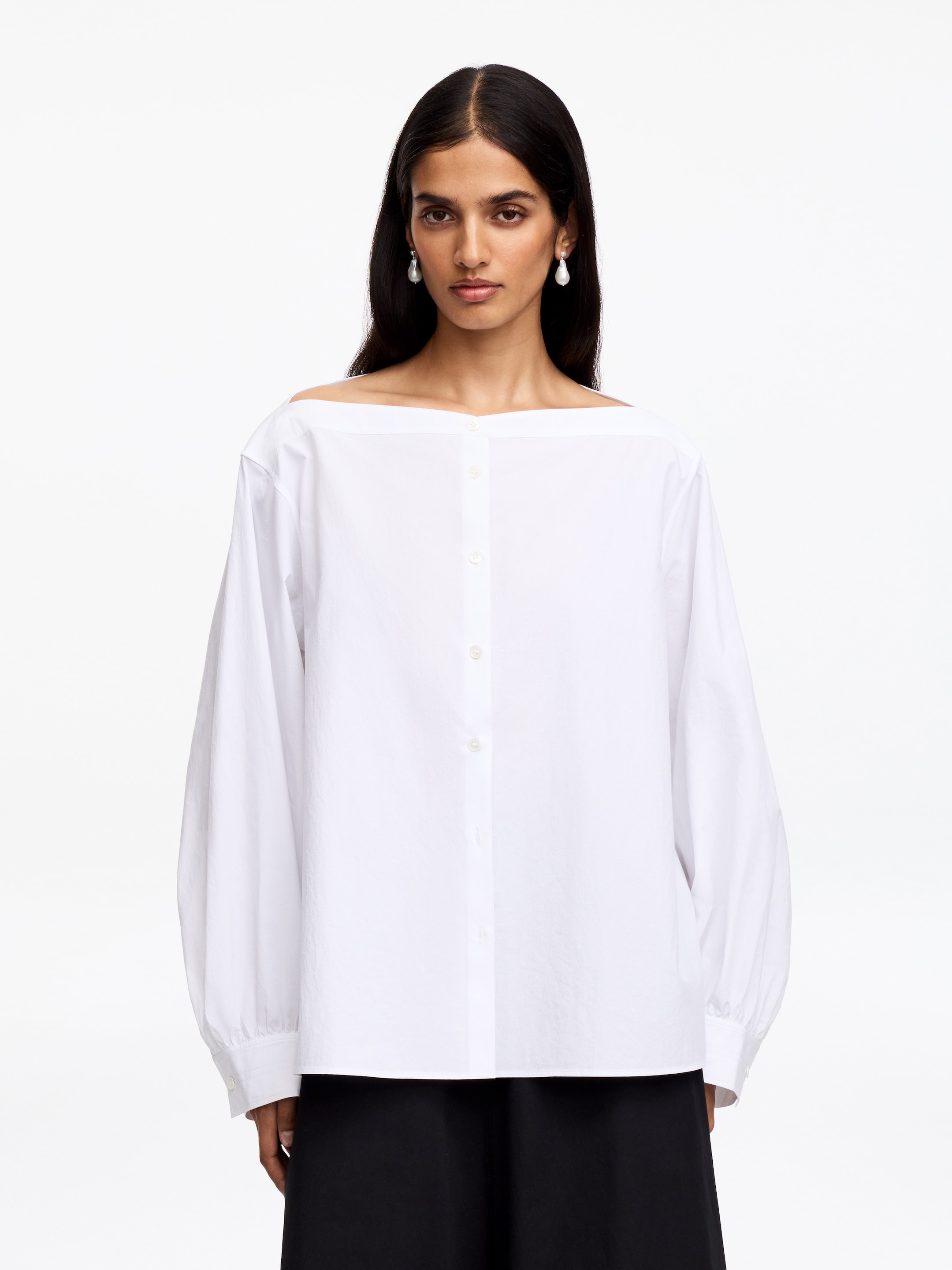 Freshwater Pearl Drop Earrings - White - Women - StillMedia/Lookbook - 2