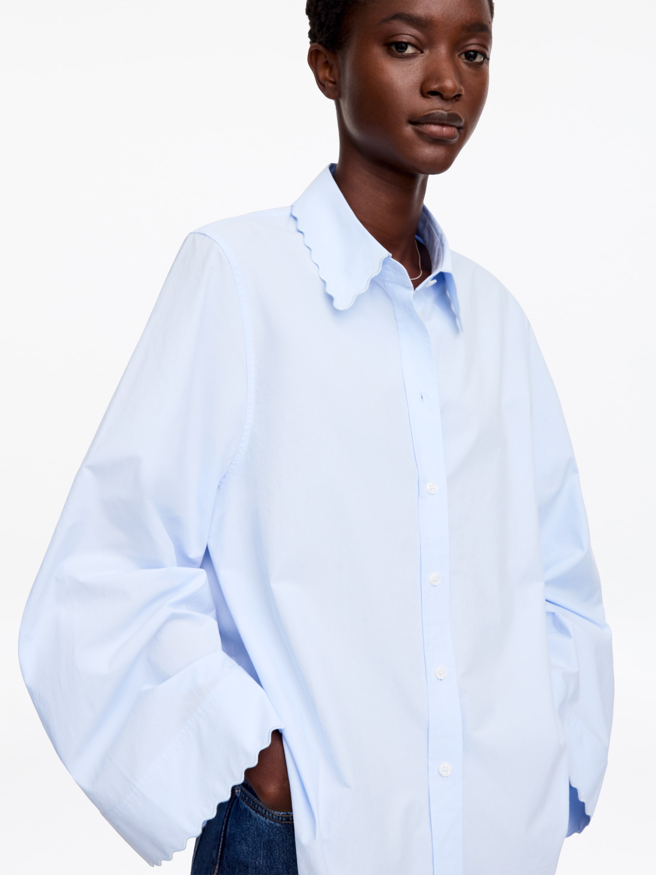 Scallop-Detail Shirt - Light Blue - Regular fit - women - StillMedia/Lookbook - 3