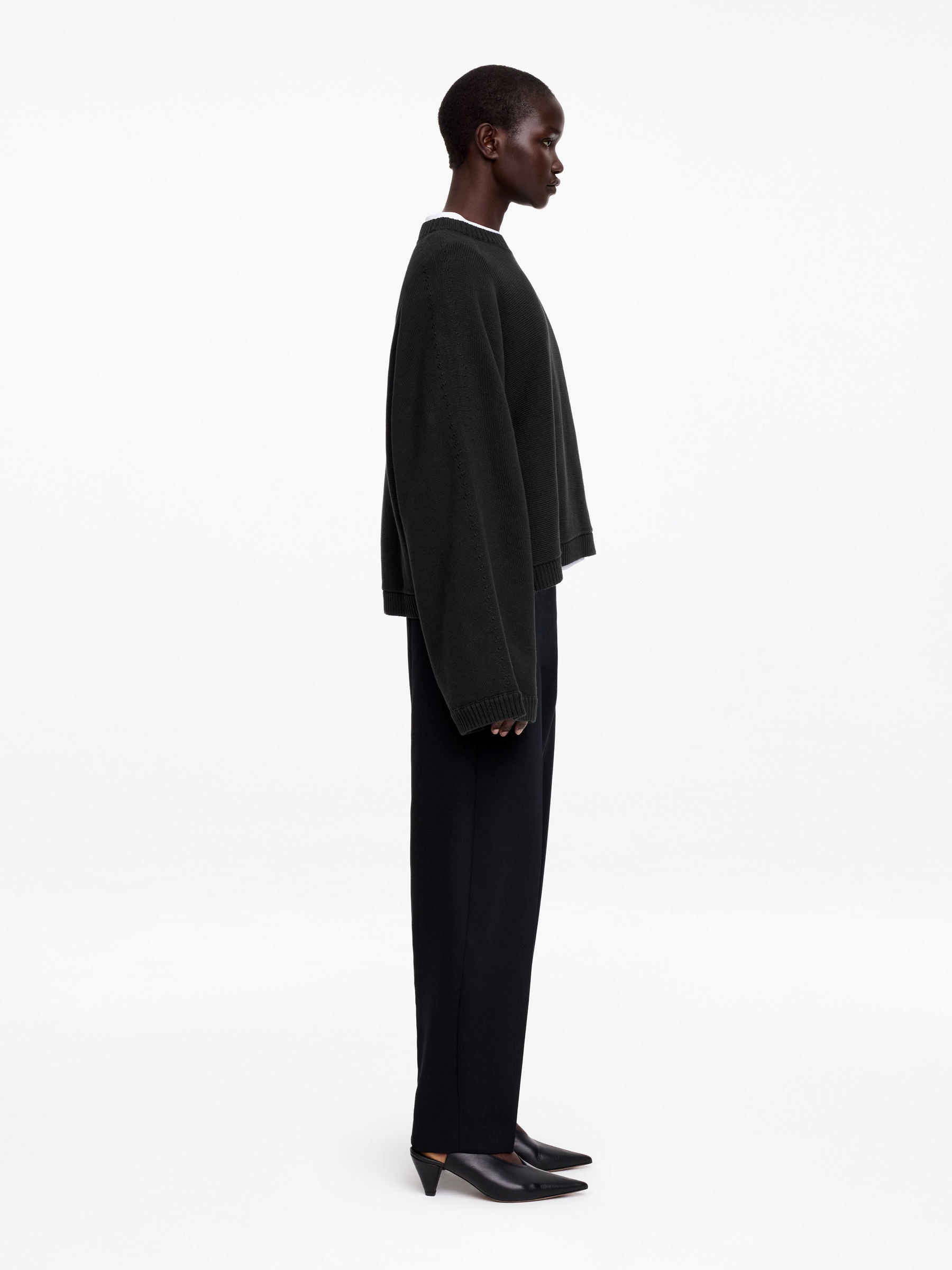 Pull en coton avec découpes - Noir - Loose fit - Femme - StillMedia/Lookbook - 5