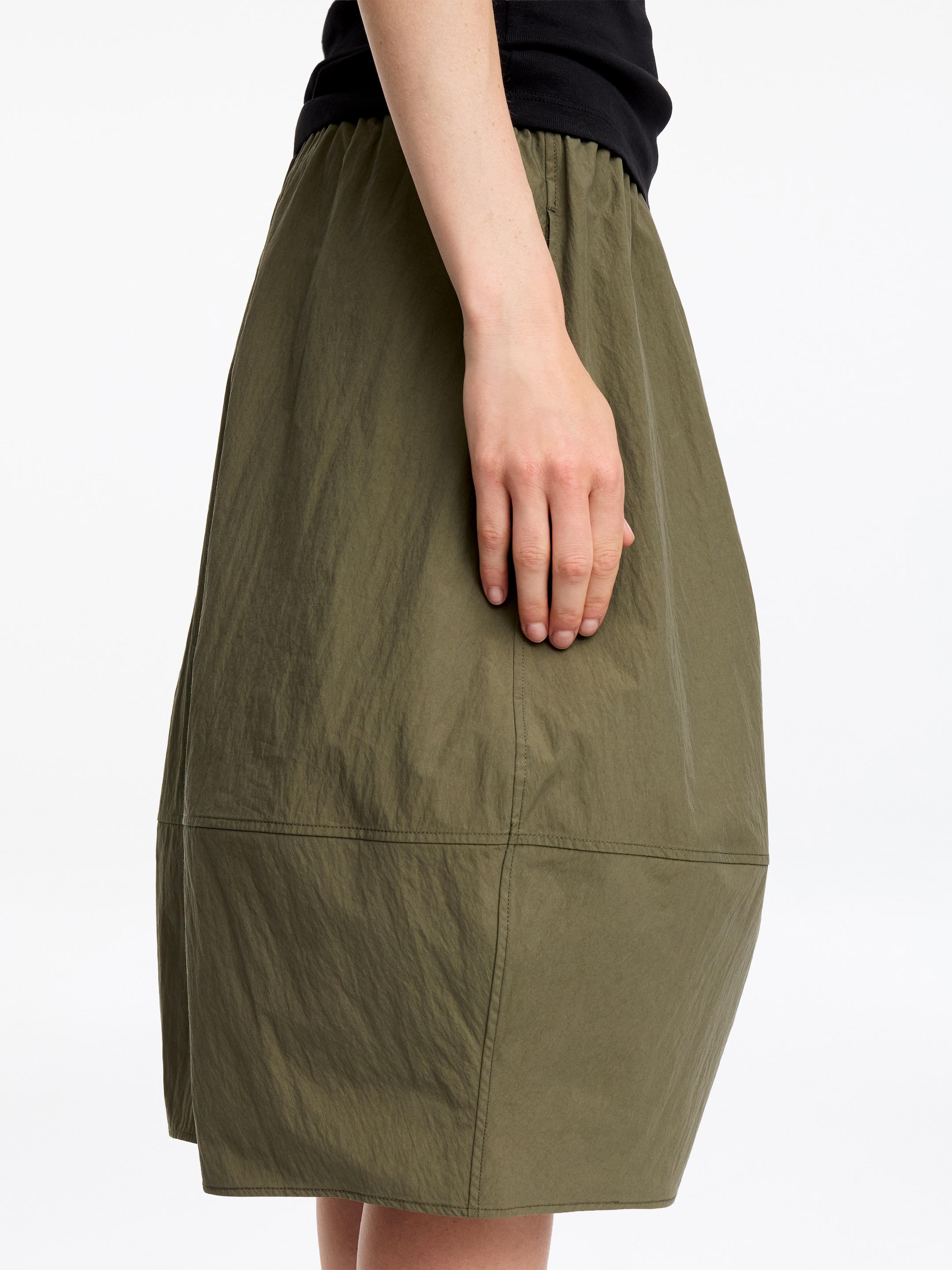 Jupe cocon mi-longue - Vert kaki foncé - Regular fit - Femme - StillMedia/Lookbook - 2