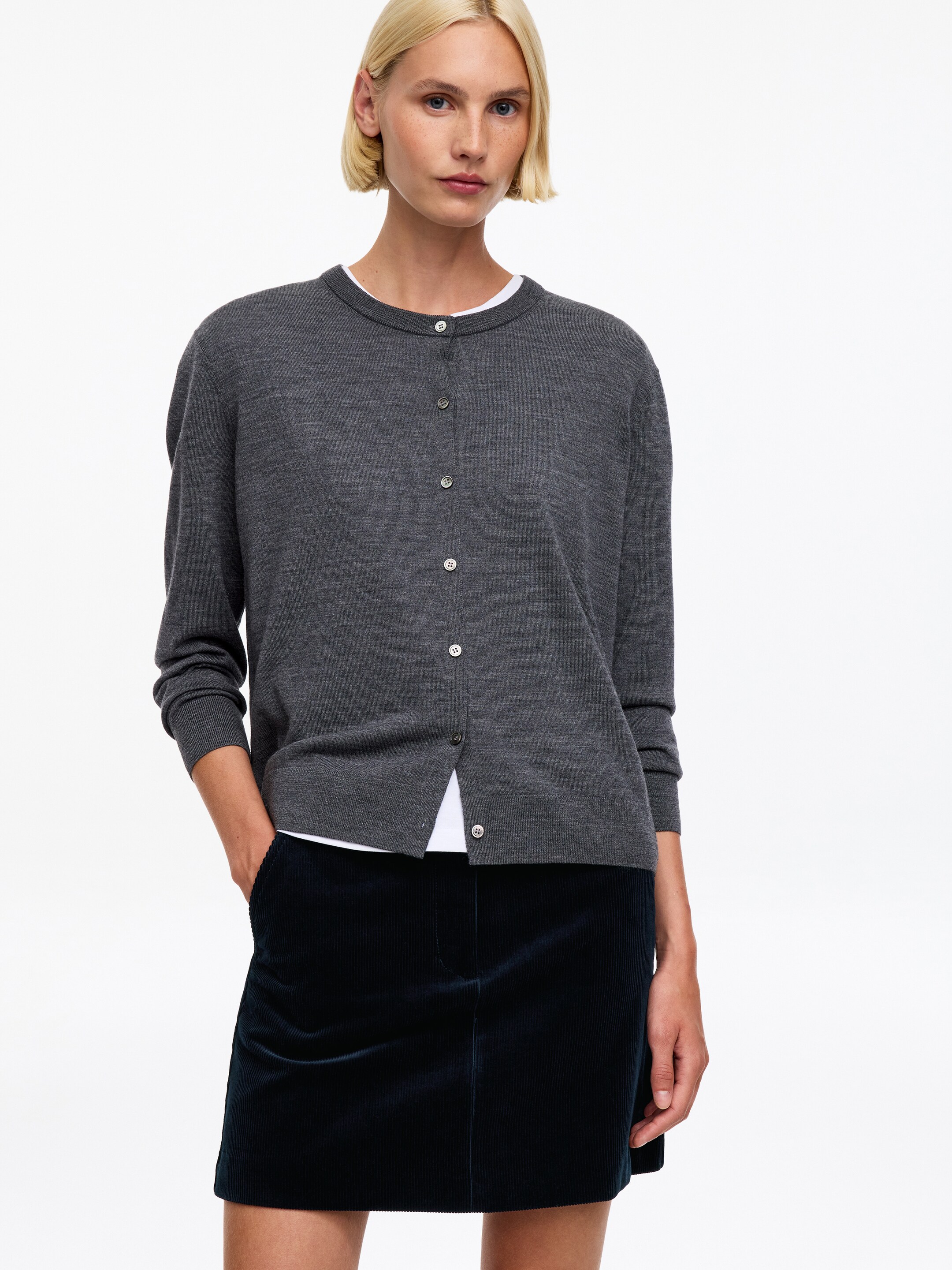 Corduroy Mini Skirt - Dark Blue - Regular fit - women - StillMedia/Lookbook - 4