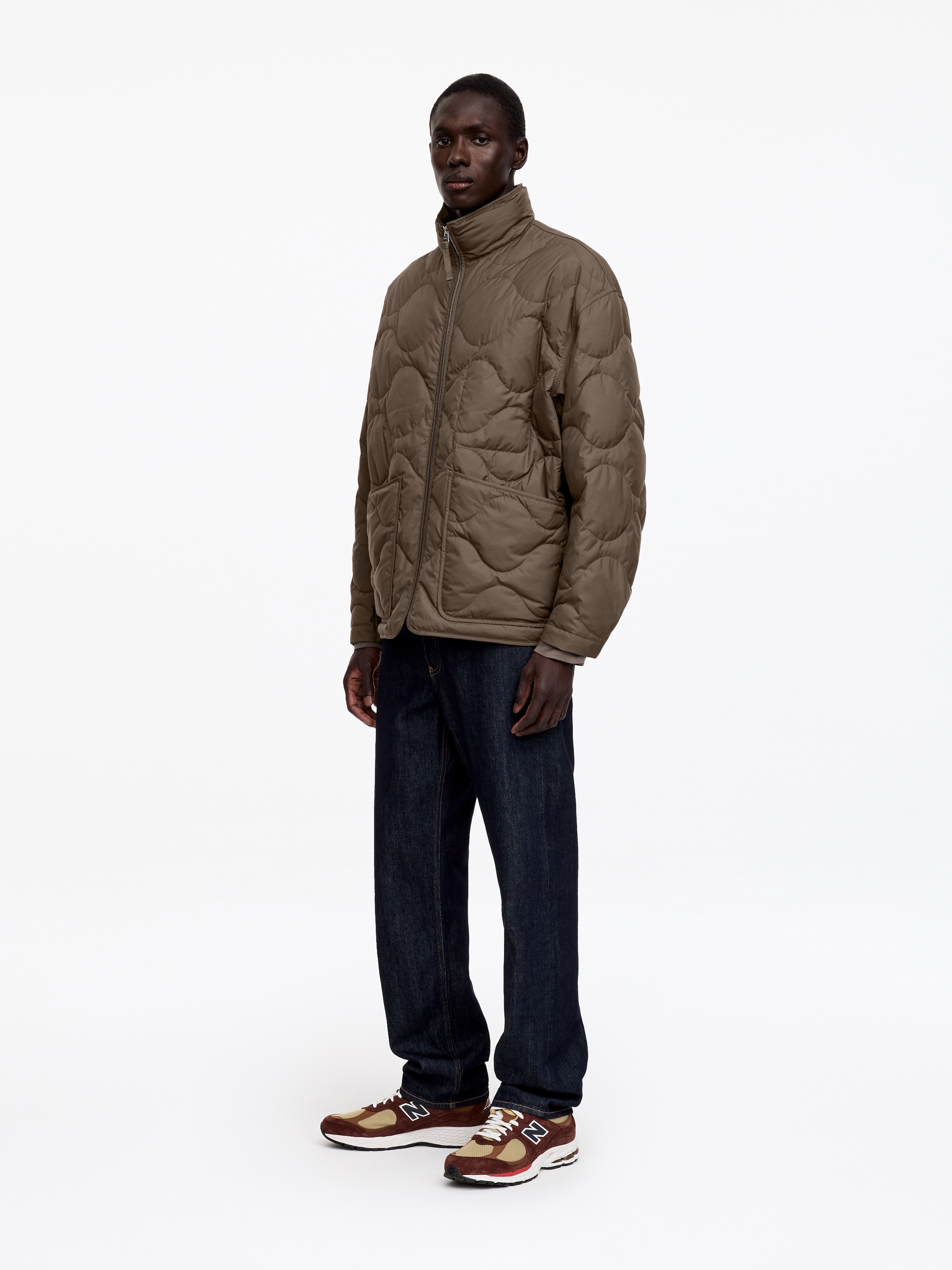 Gesteppte Daunenjacke - Beige - Relaxed Fit - men - StillMedia/Lookbook - 2