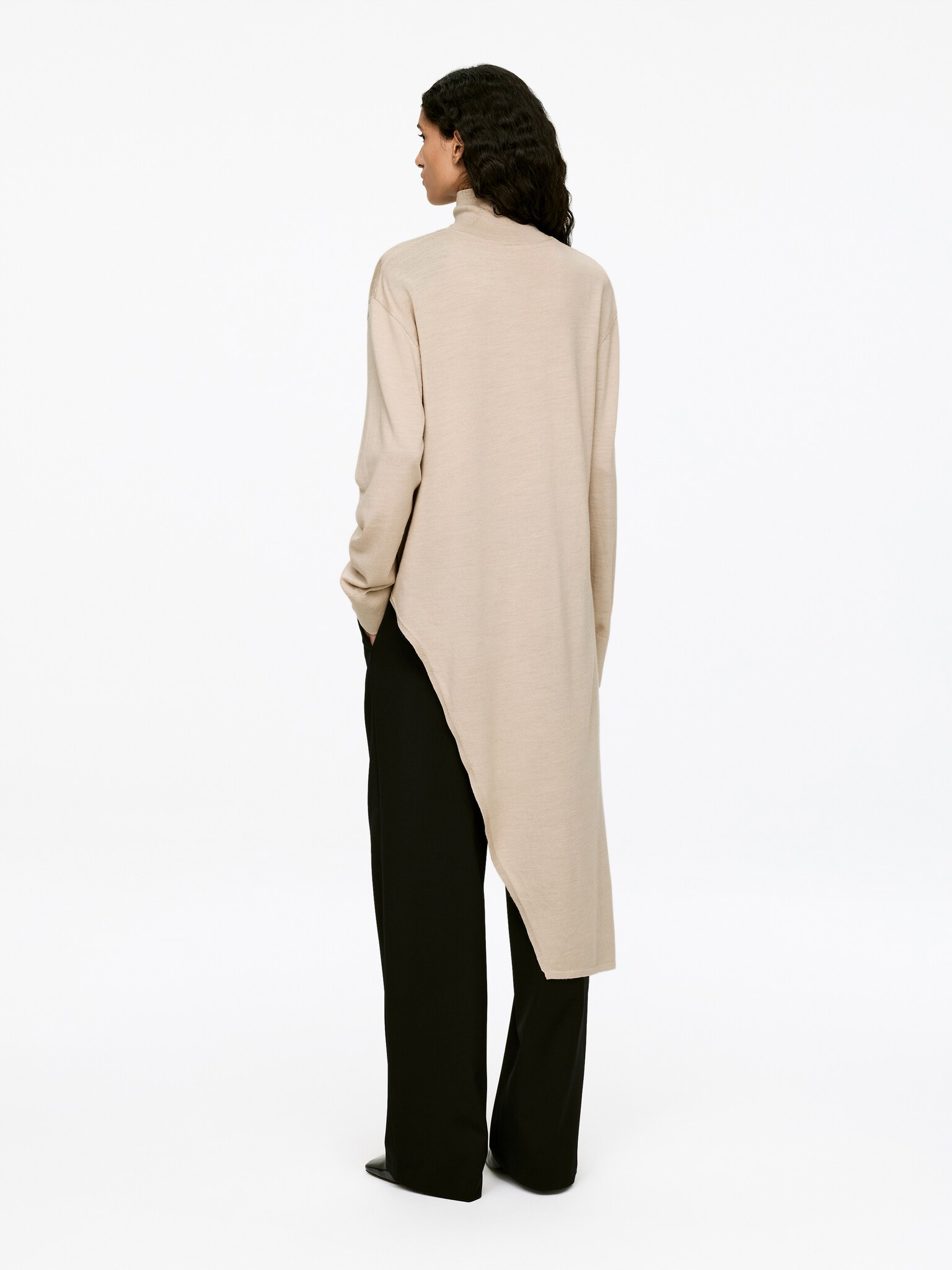 Asymmetric Wool Jumper - Light Beige - 5