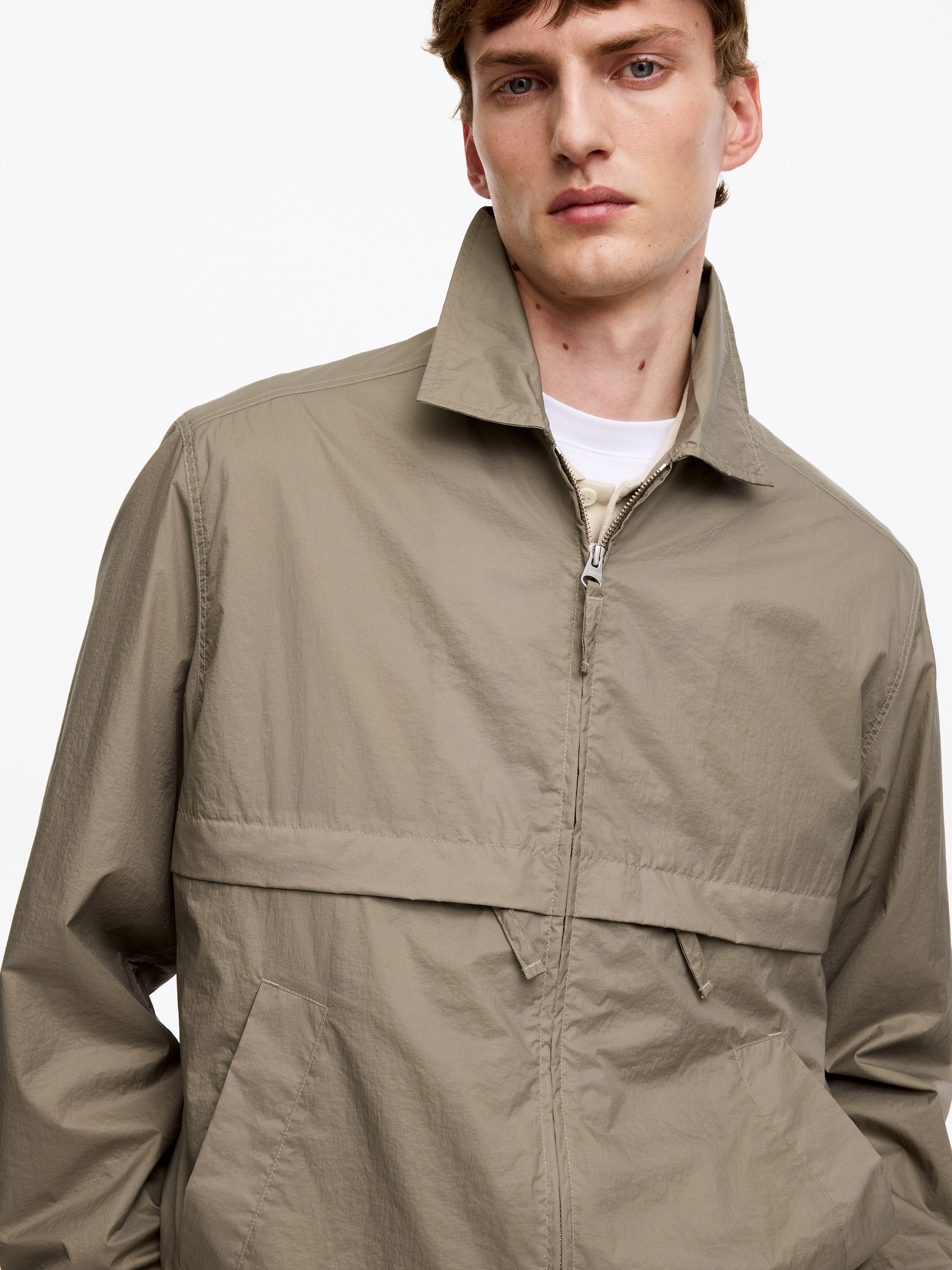 Windbreaker aus Nylon - Graubraun - Regular Fit - Herren - StillMedia/Lookbook - 5