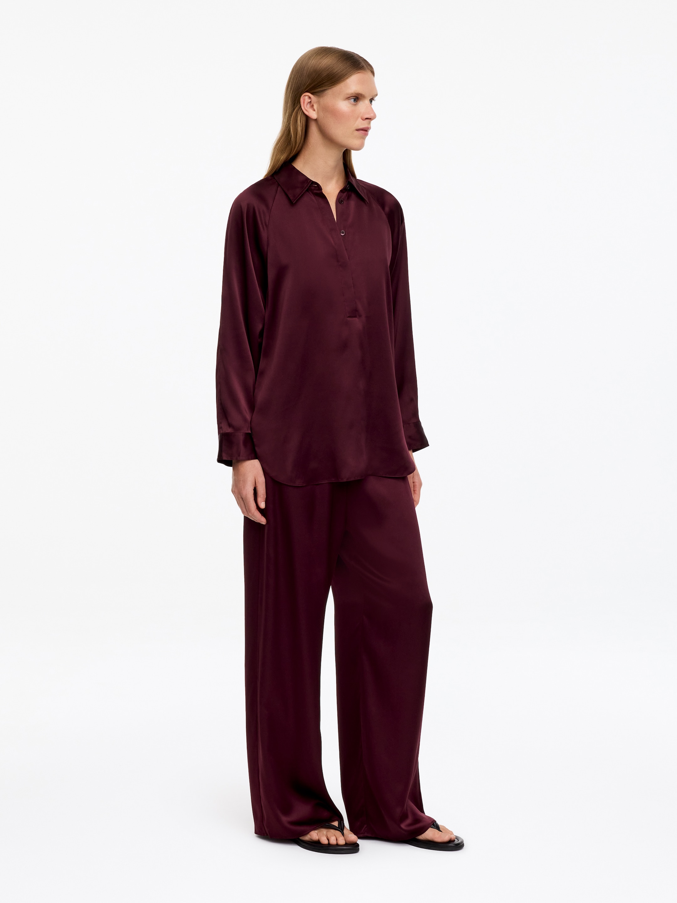 Silk satin shirt - Dark red - Regular fit - women - StillMedia/Lookbook - 2