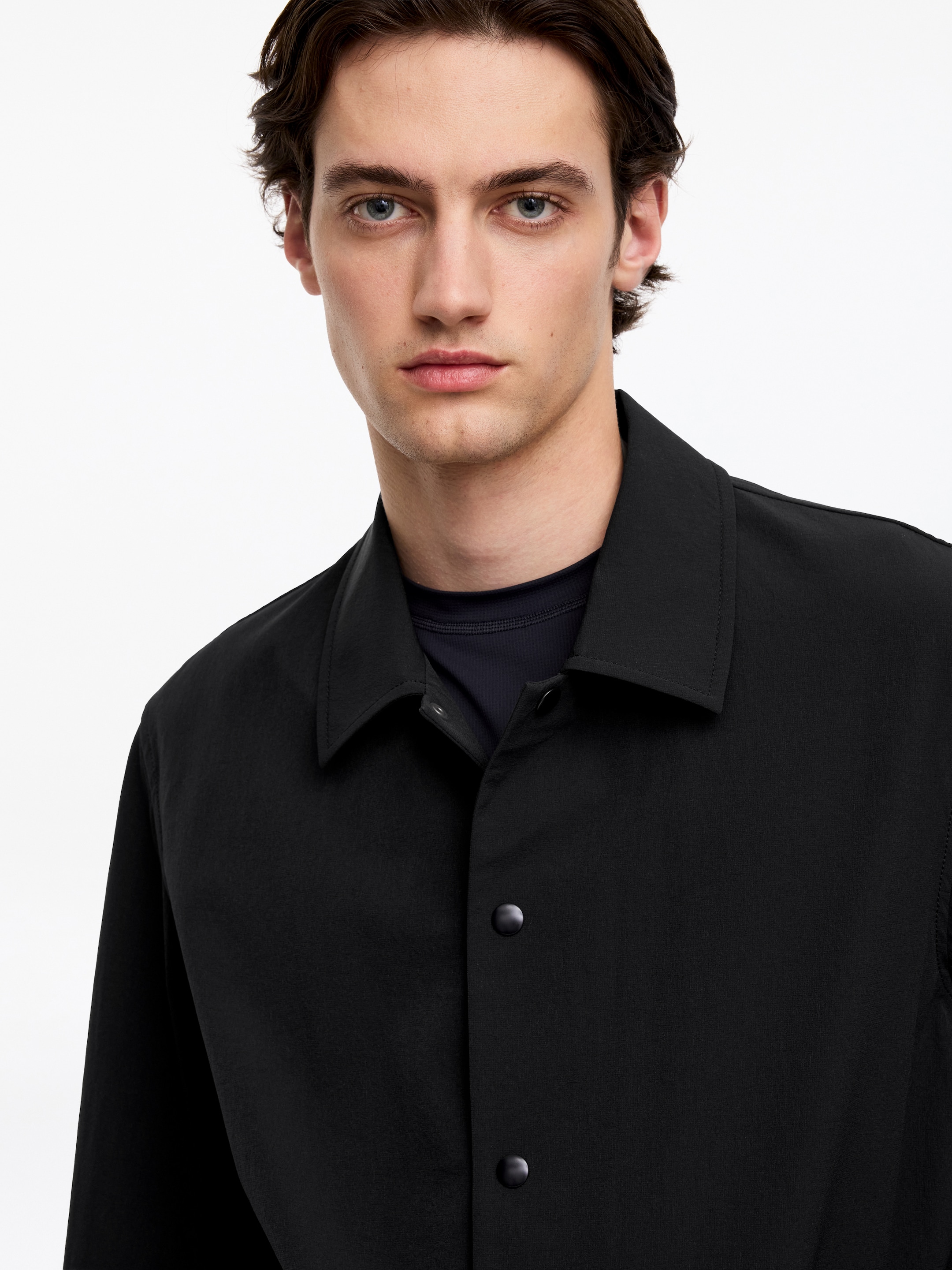 ARKET ACTIVE Coach Jacket - Black - Regular fit - Men - StillMedia/Lookbook - 7