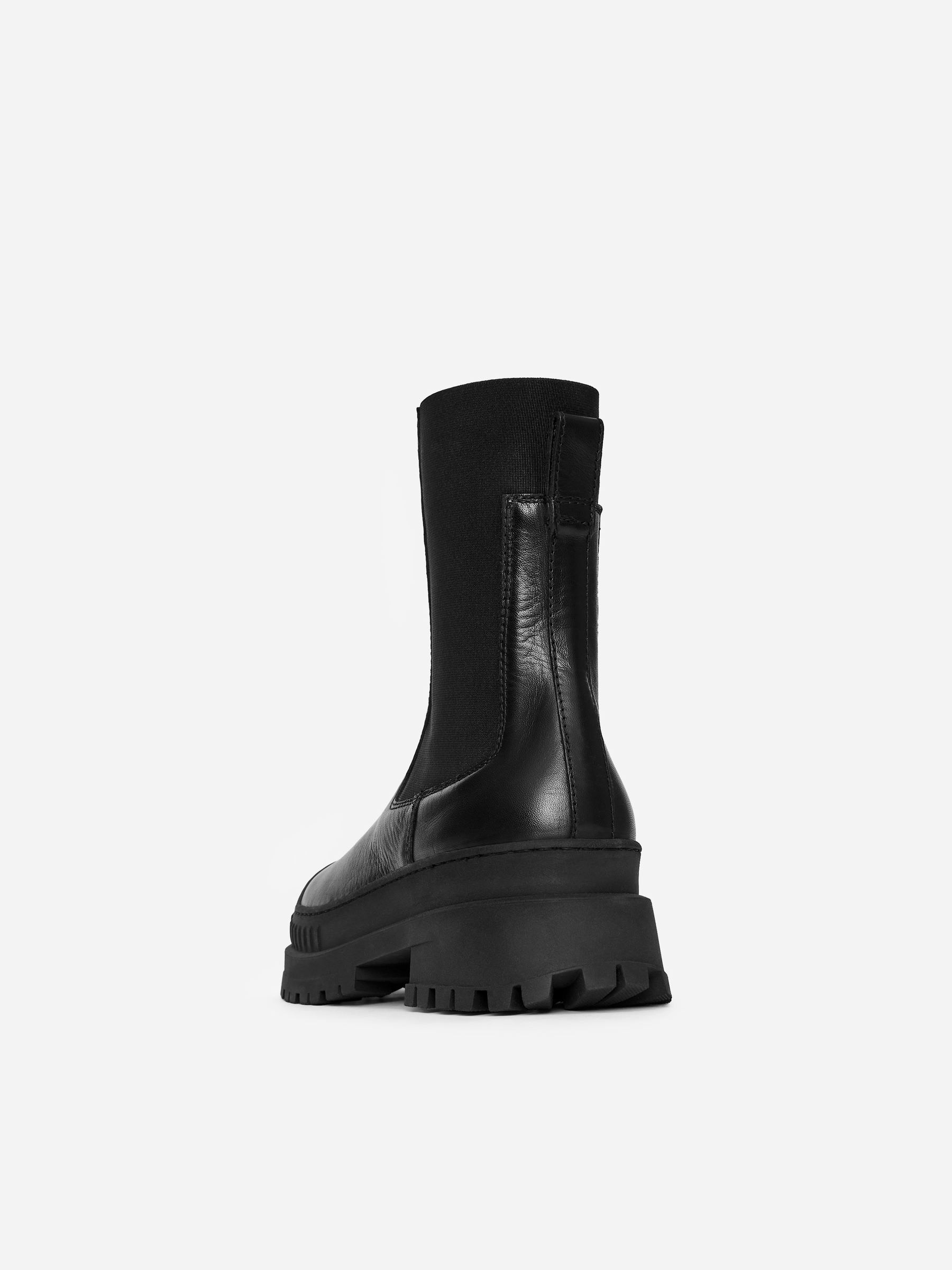 Bottines en cuir à semelle épaisse - Noir - Femme - StillMedia/DescriptiveStillLife - 2