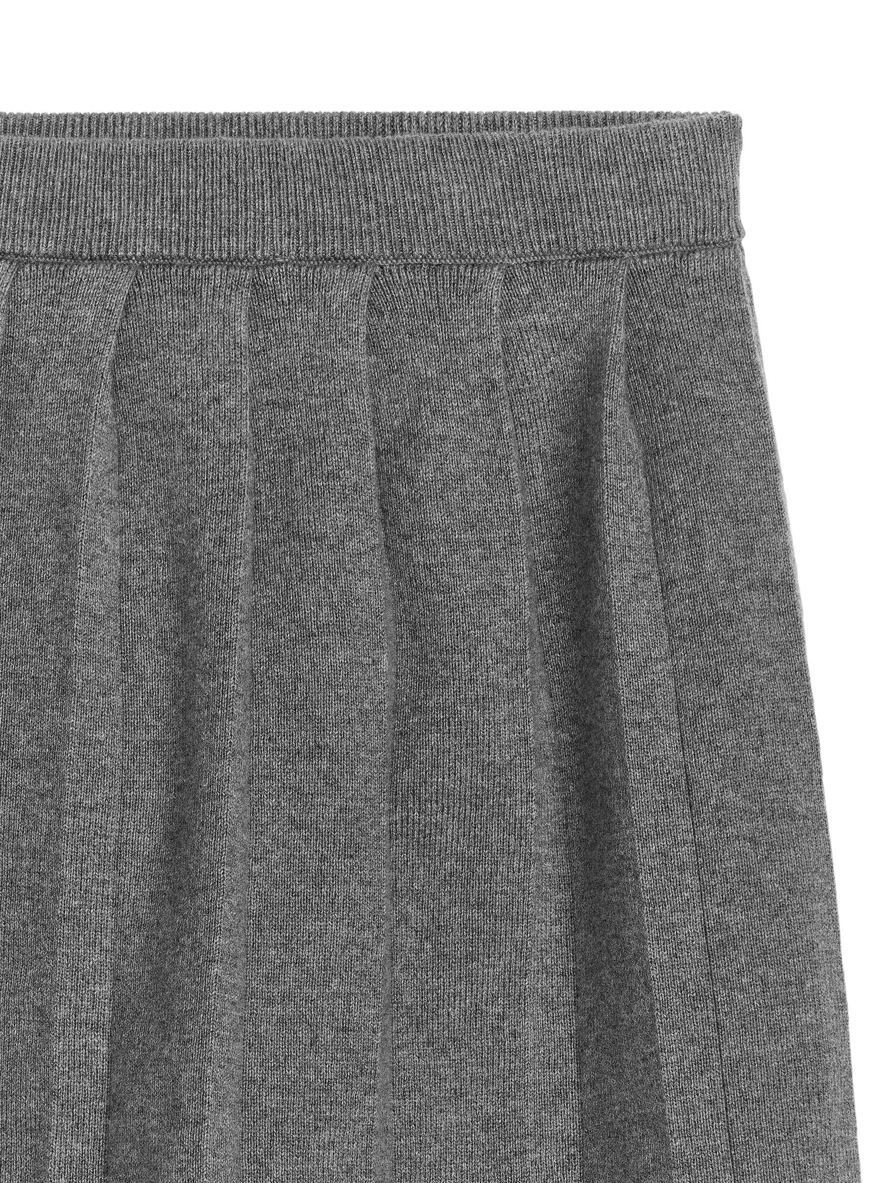 Pleated Knit Skirt - Grey - Children - StillMedia/DescriptiveDetail - 1