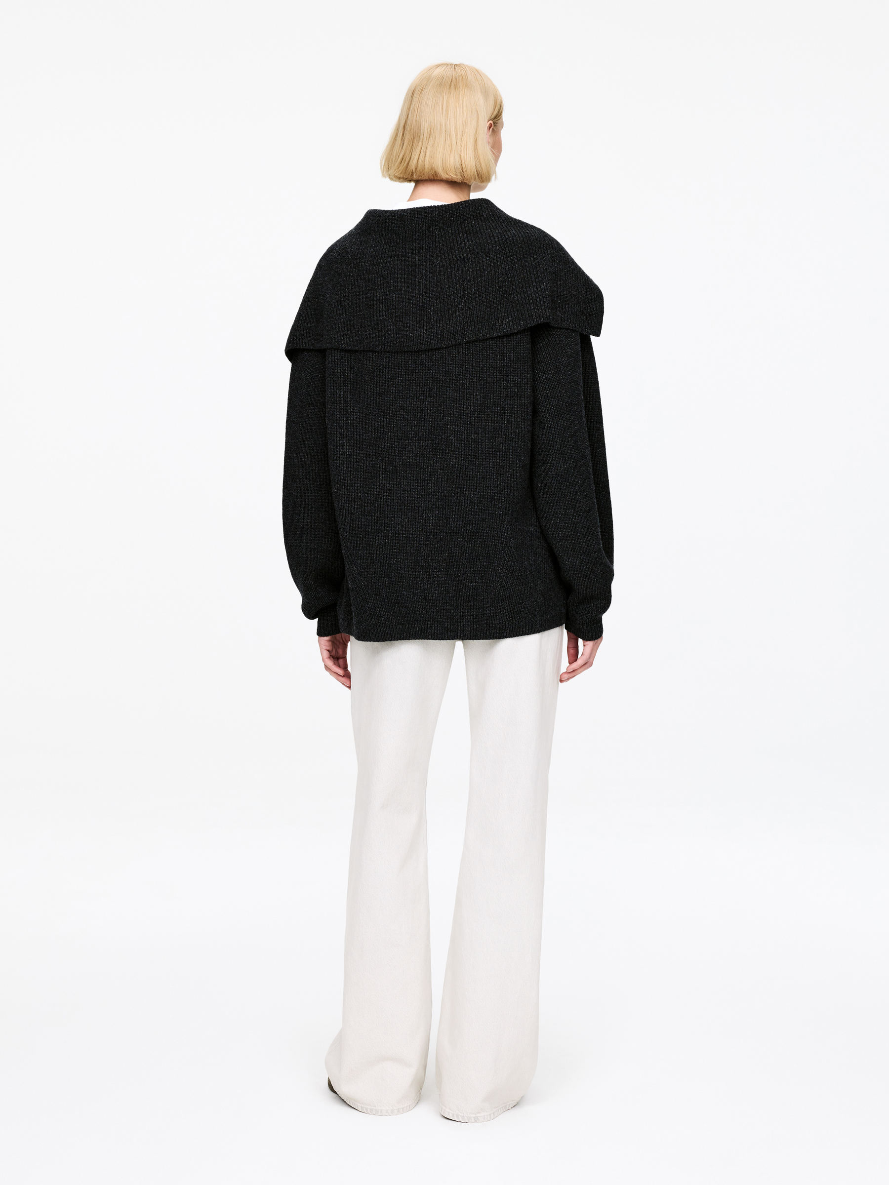 Foldover Collar Jumper - Grey - Loose fit - Women - StillMedia/Lookbook - 10