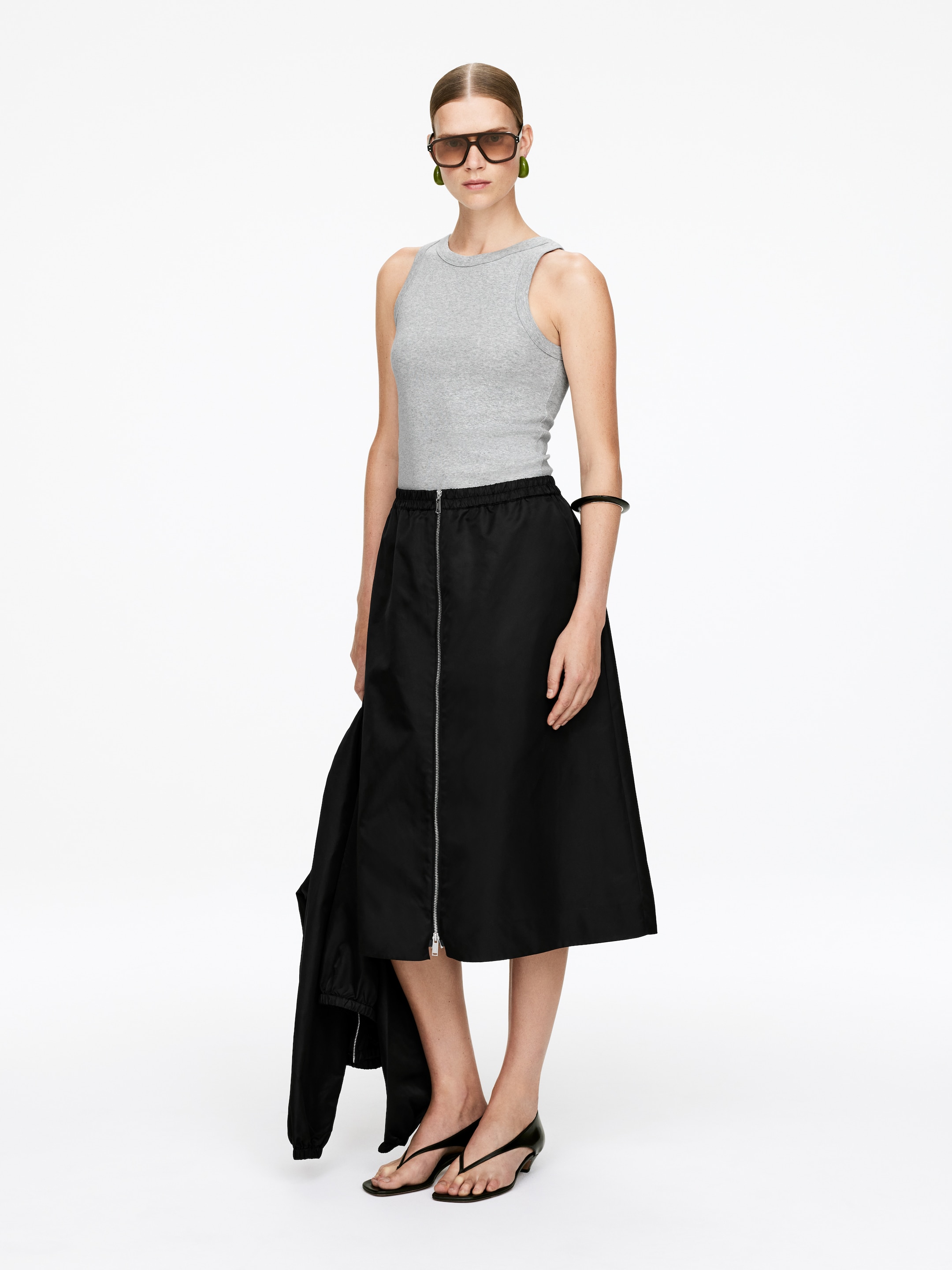 Se større billede: Tank top i ribstof - grå - DAME | H&M DK 2