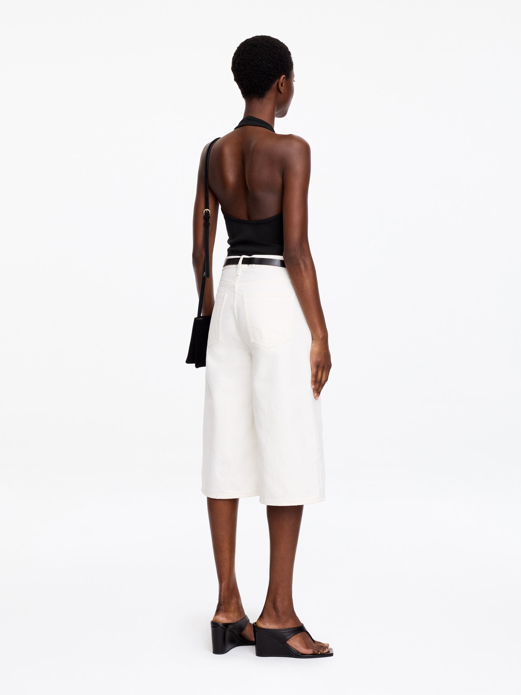 Halterneck Top - Black - Slim fit - Women - StillMedia/Lookbook - 3