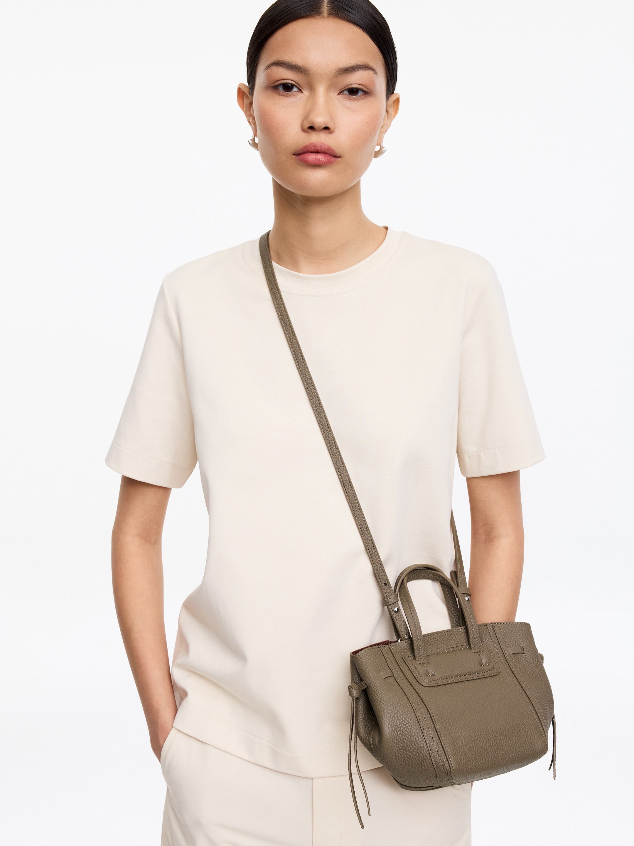 Skórzana torebka crossbody - Zielony khaki - Women - StillMedia/Lookbook - 5