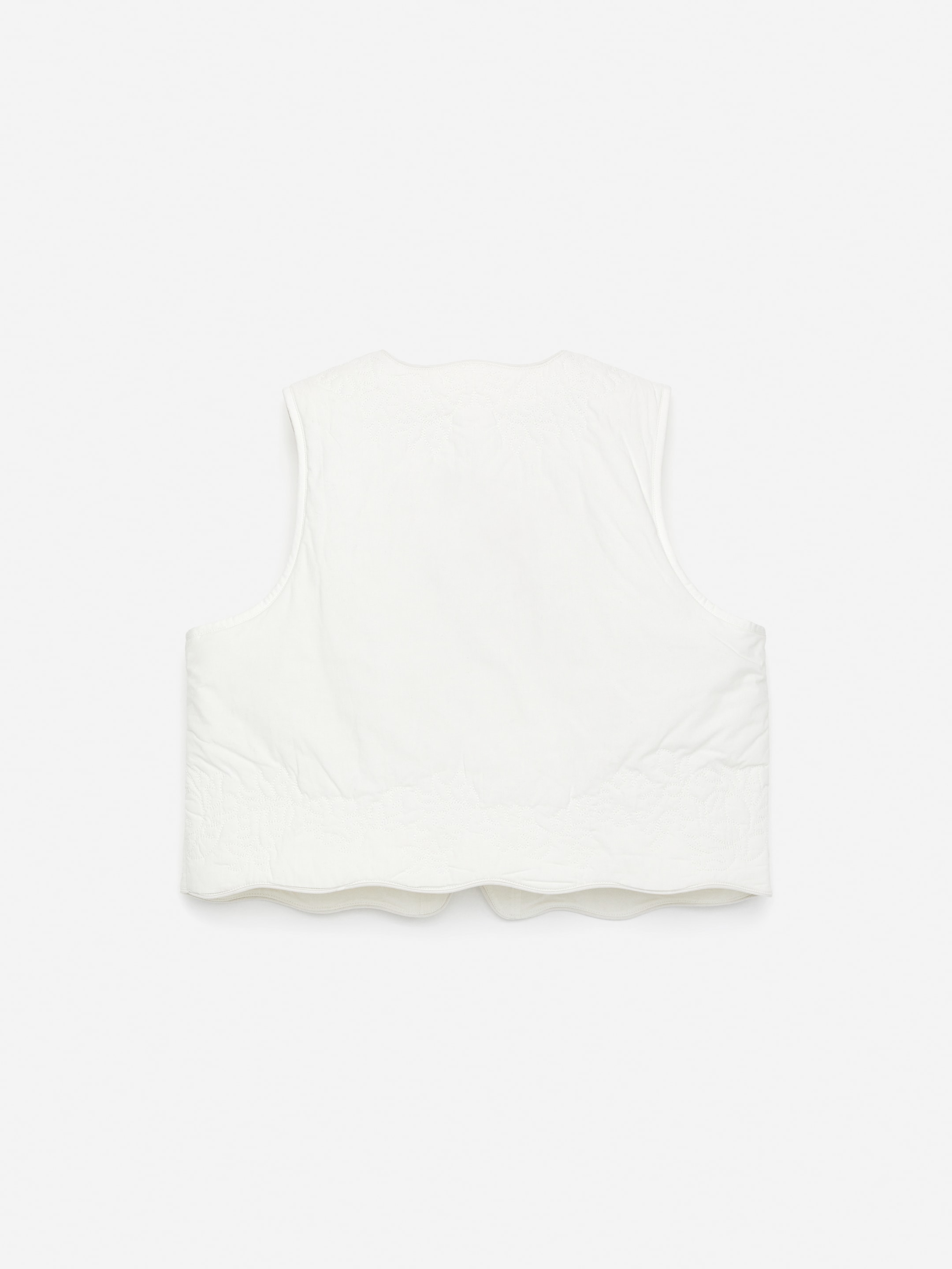 Embroidered Vest - White - Regular fit - Women - StillMedia/DescriptiveStillLife - 2