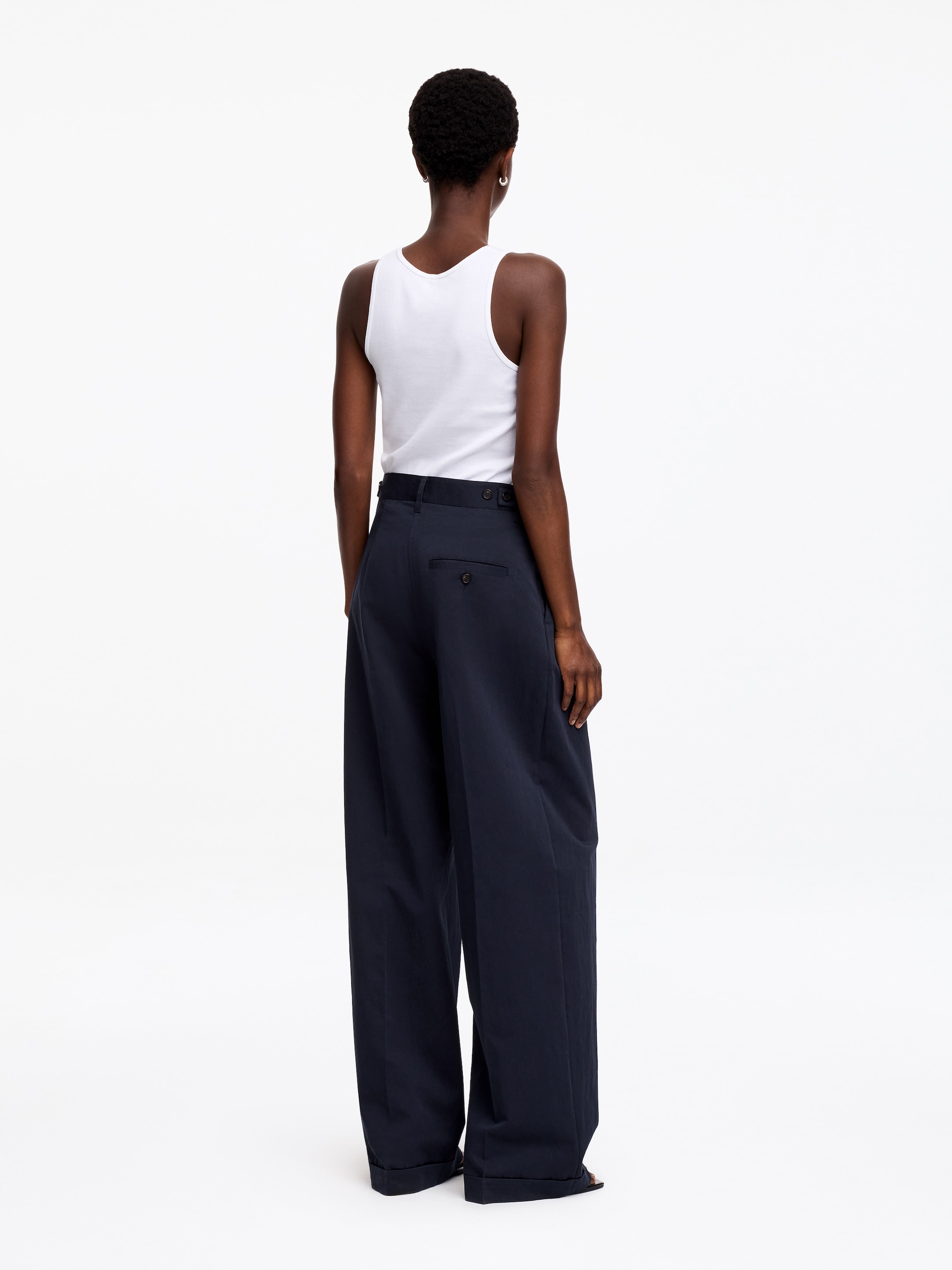 Pantalones chino holgados - Azul oscuro - Corte relajado - women - StillMedia/Lookbook - 3