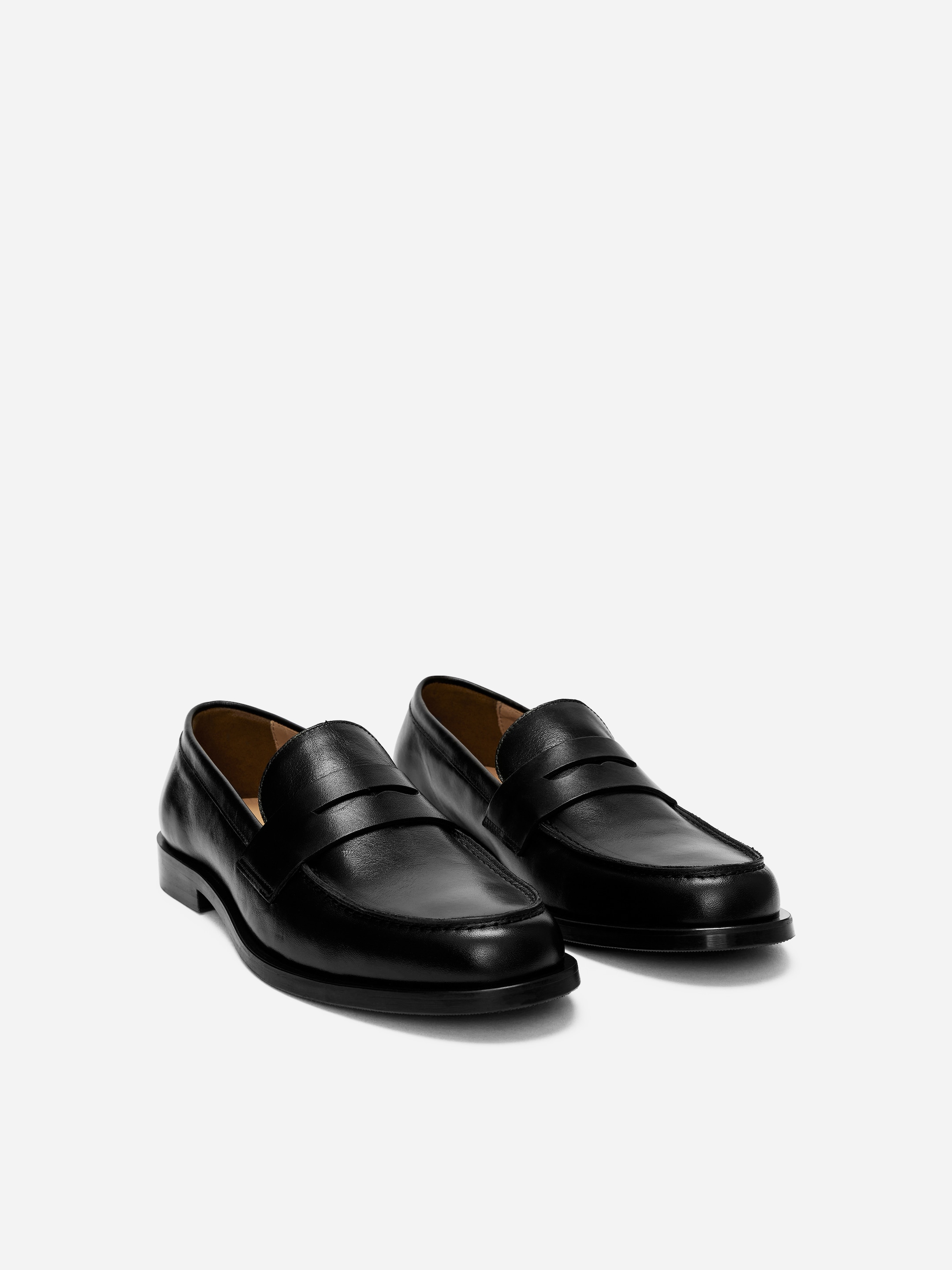 Leather Loafers - Black - Men - StillMedia/DescriptiveStillLife - 5