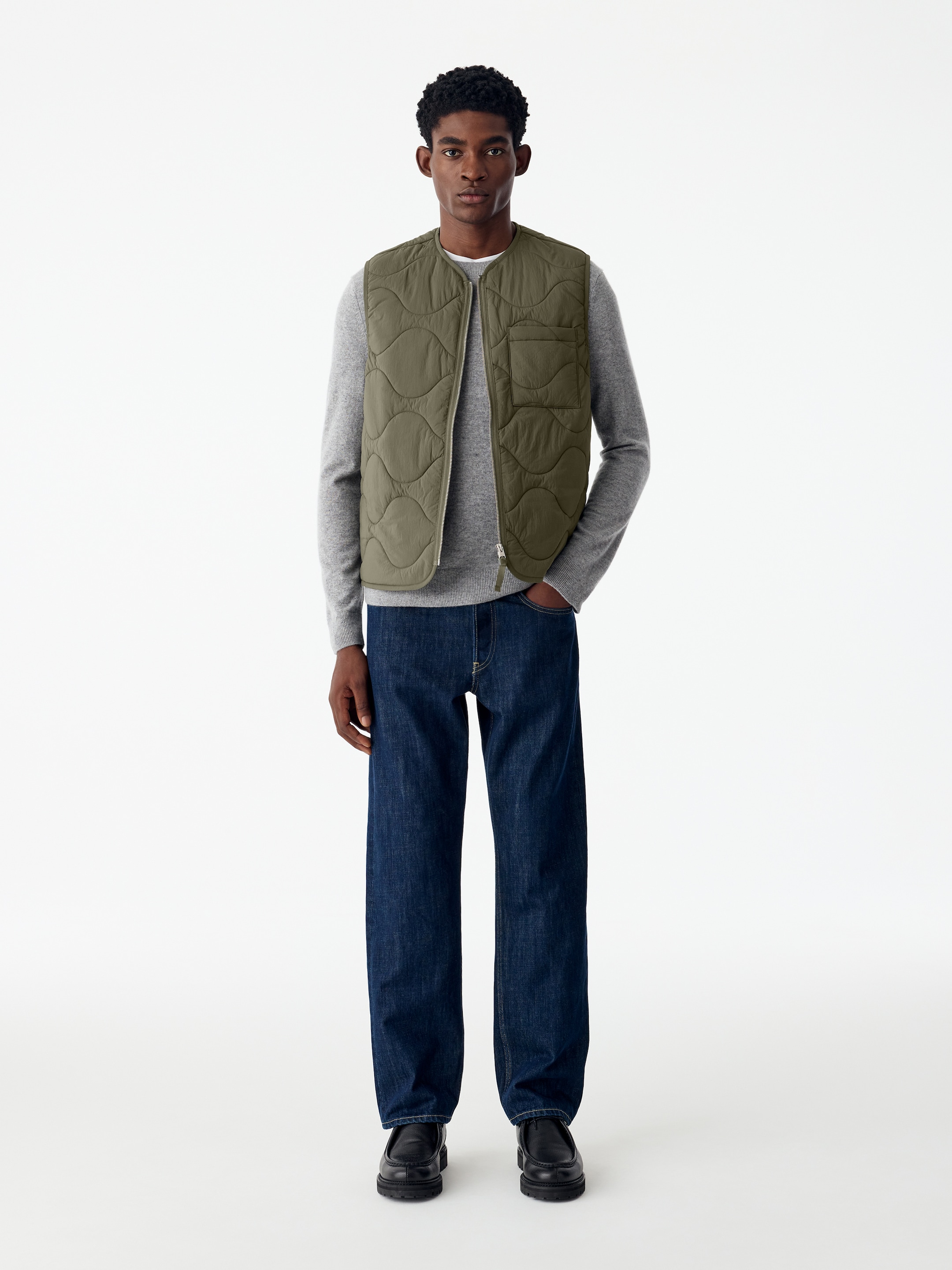 Quilted Liner Vest - Khaki Green - Regular fit - men - StillMedia/Lookbook - 11