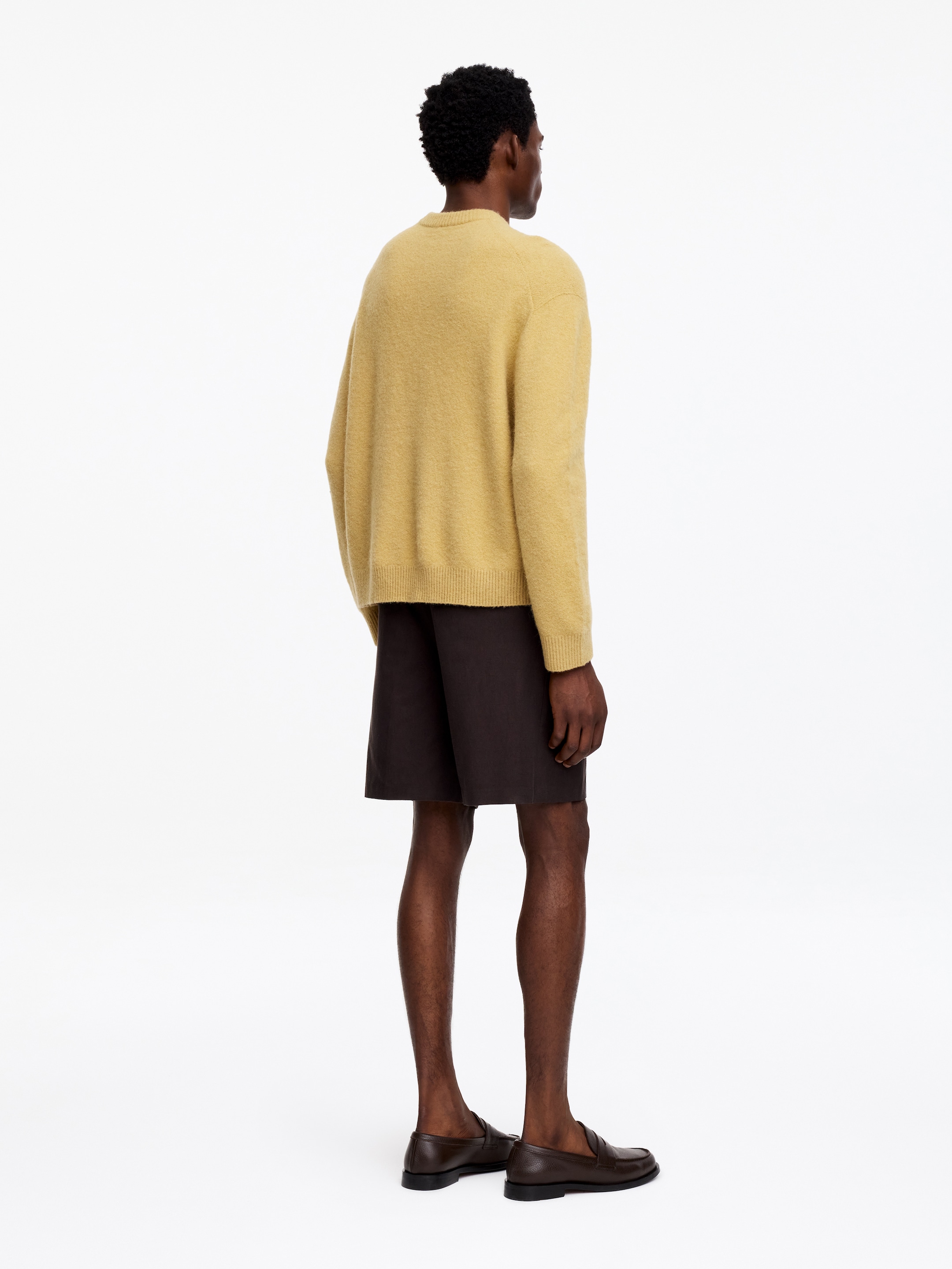 Jersey en mezcla de lana merino y alpaca - Mostaza - Corte relajado - Men - StillMedia/Lookbook - 6