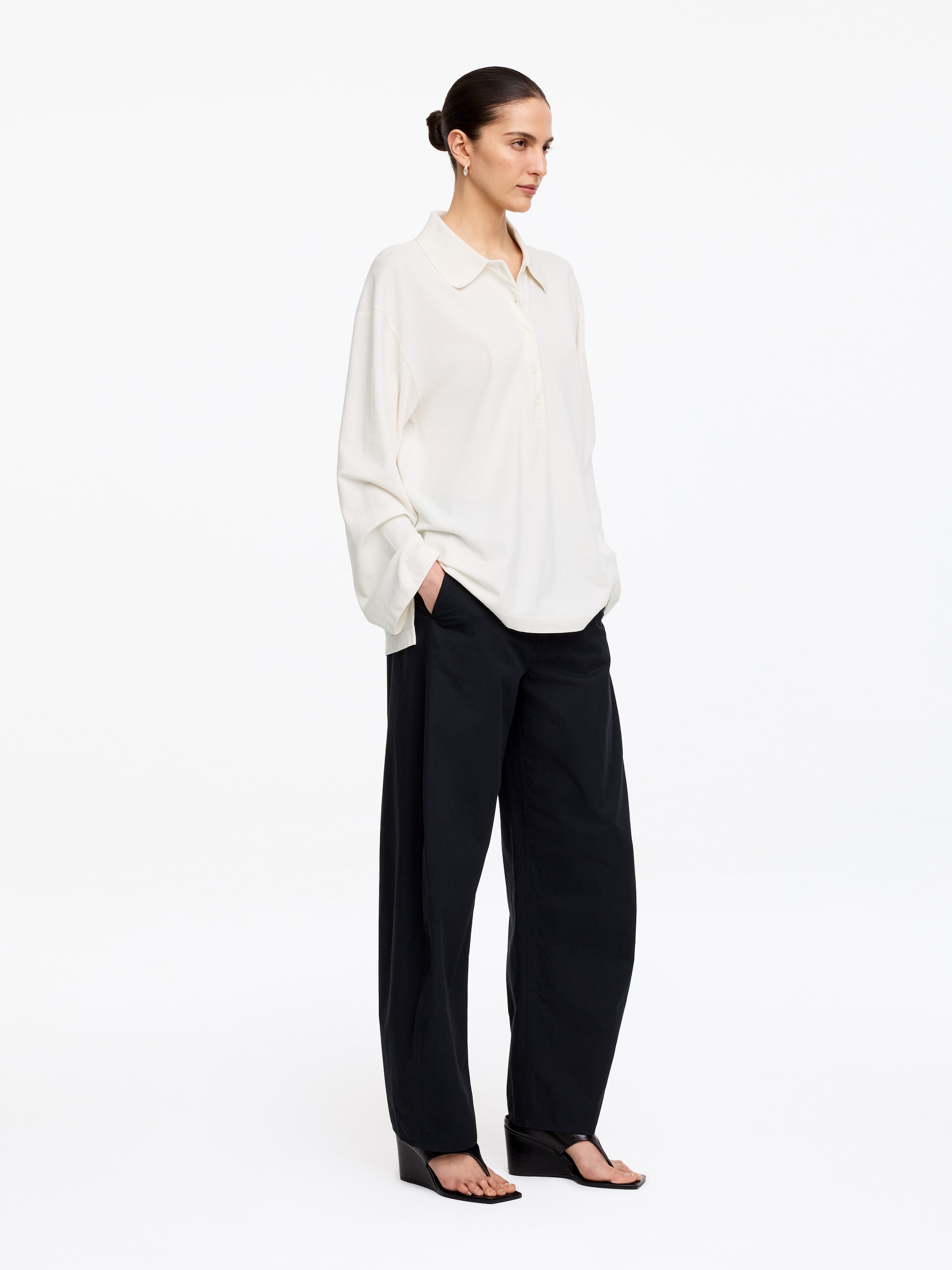 Pique Polo Shirt - Off White - Regular fit - Women - StillMedia/Lookbook - 3