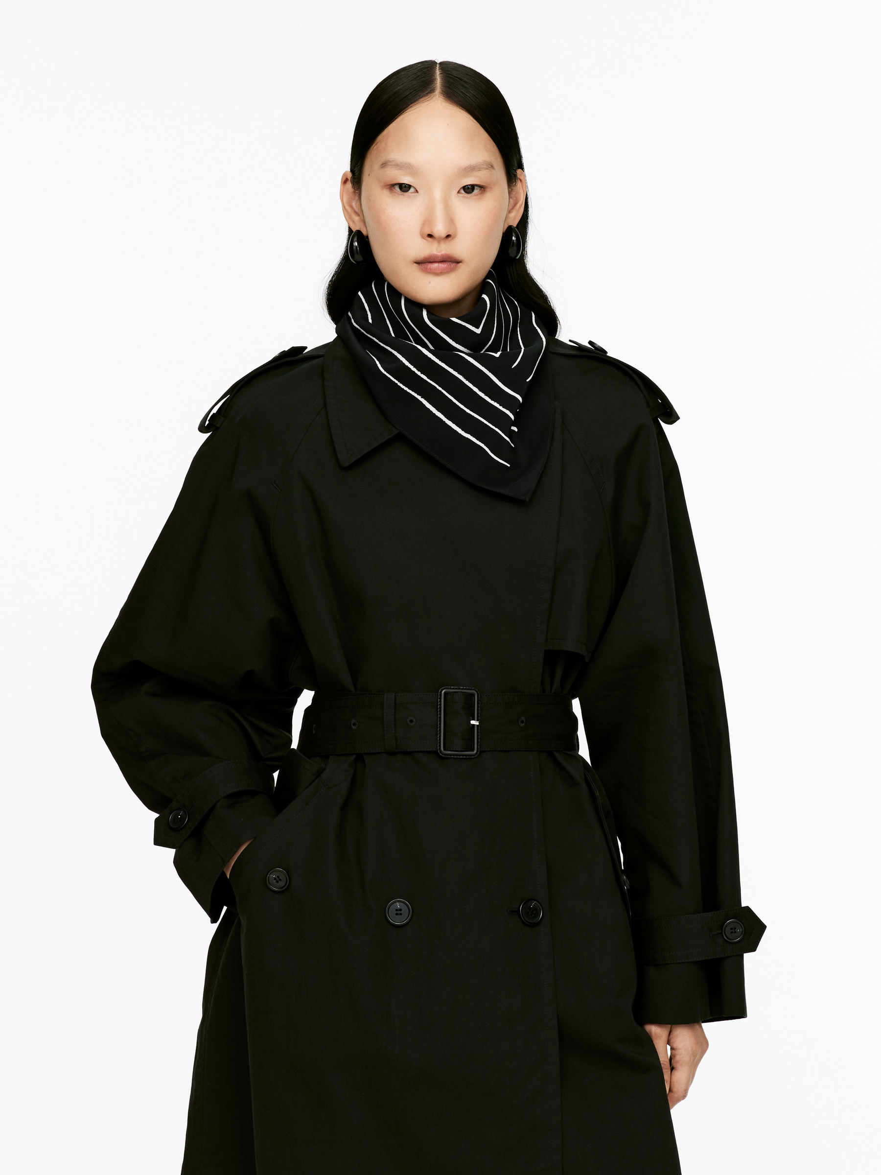 Printed Silk Scarf - Black/White - Women - StillMedia/Lookbook - 5