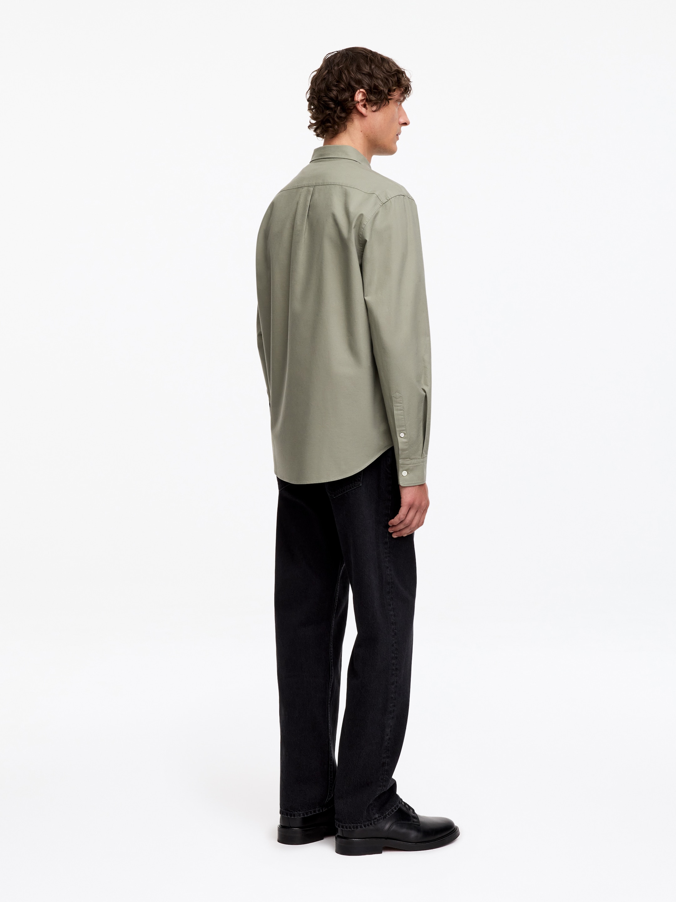Regular Oxford Shirt - Dusty Green - Regular fit - men - StillMedia/Lookbook - 2