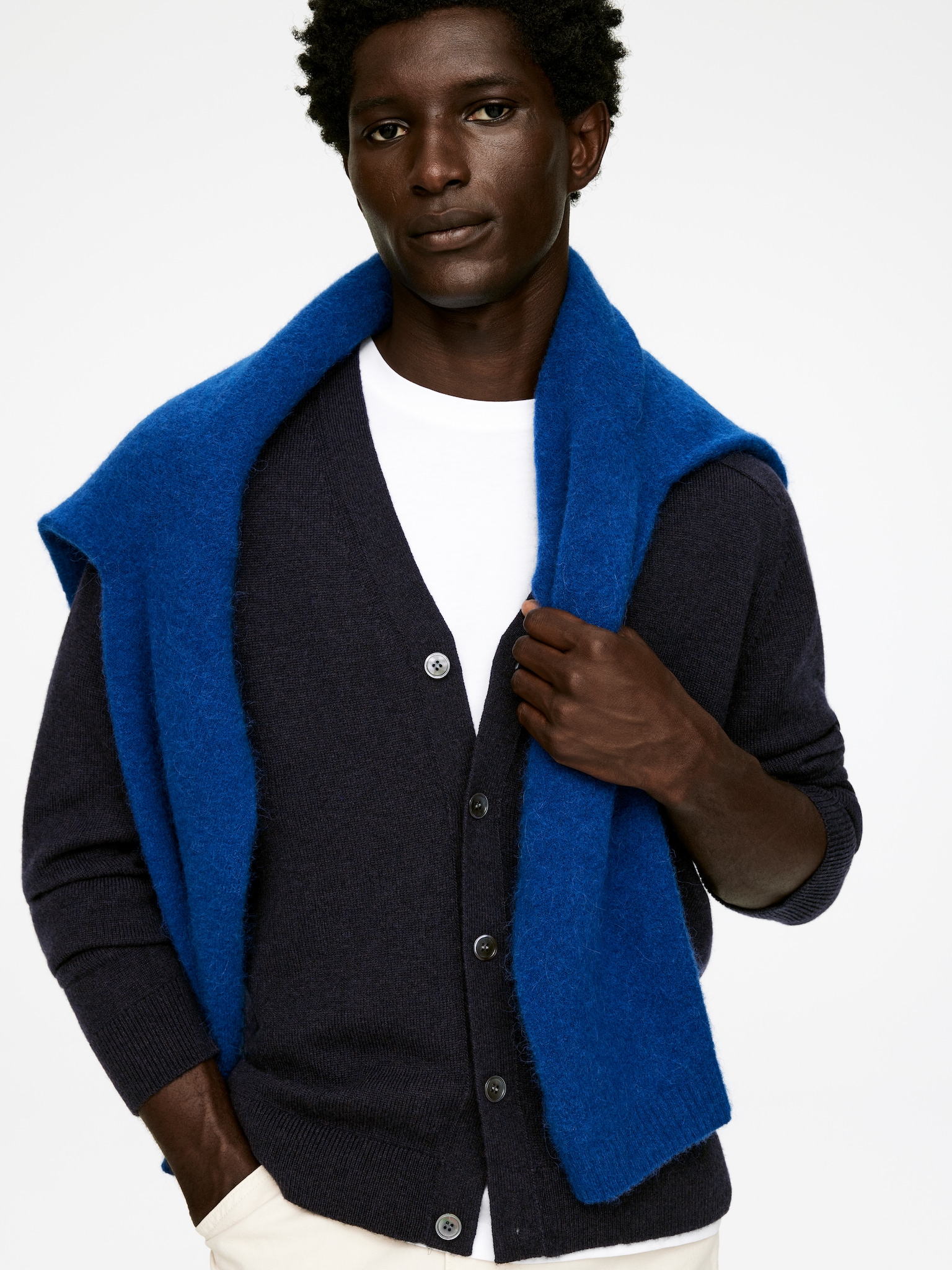 Cardigan à col V en laine d'agneau - Bleu foncé - 6