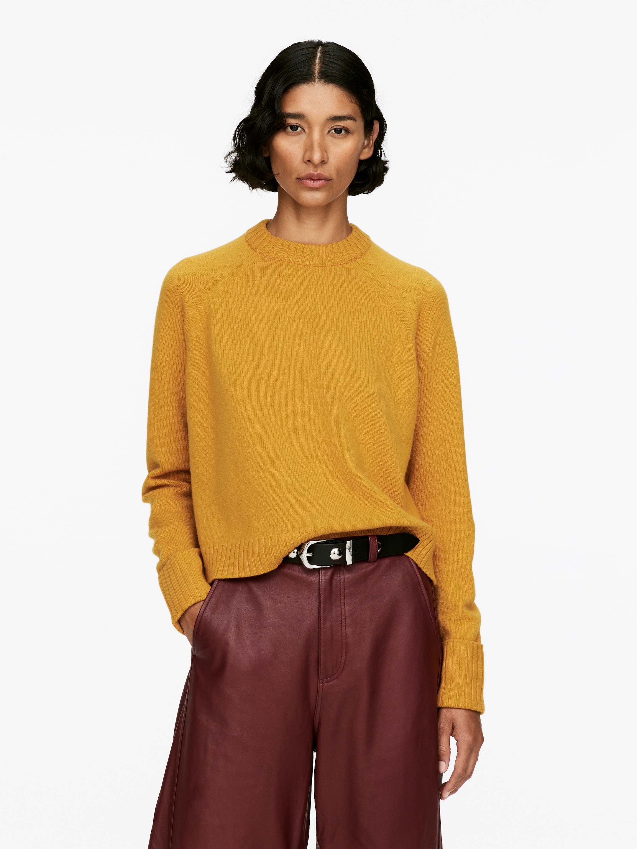 Vis større bilde: Ullgenser med brettede ermer - Mørkegul - DAME | H&M NO 1