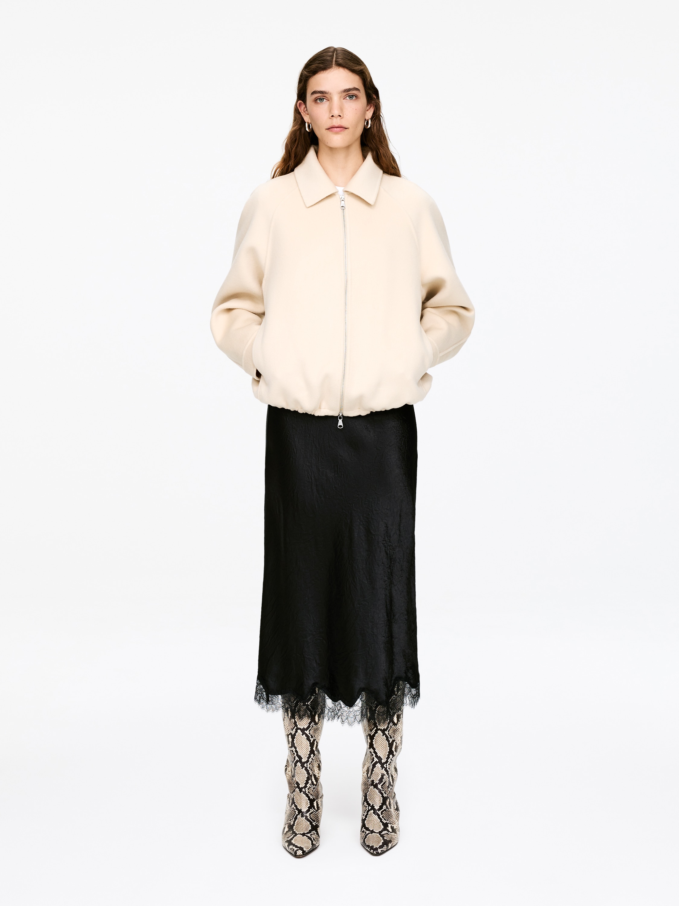 Gonna in raso con dettagli in pizzo - Nero/Turchese polvere