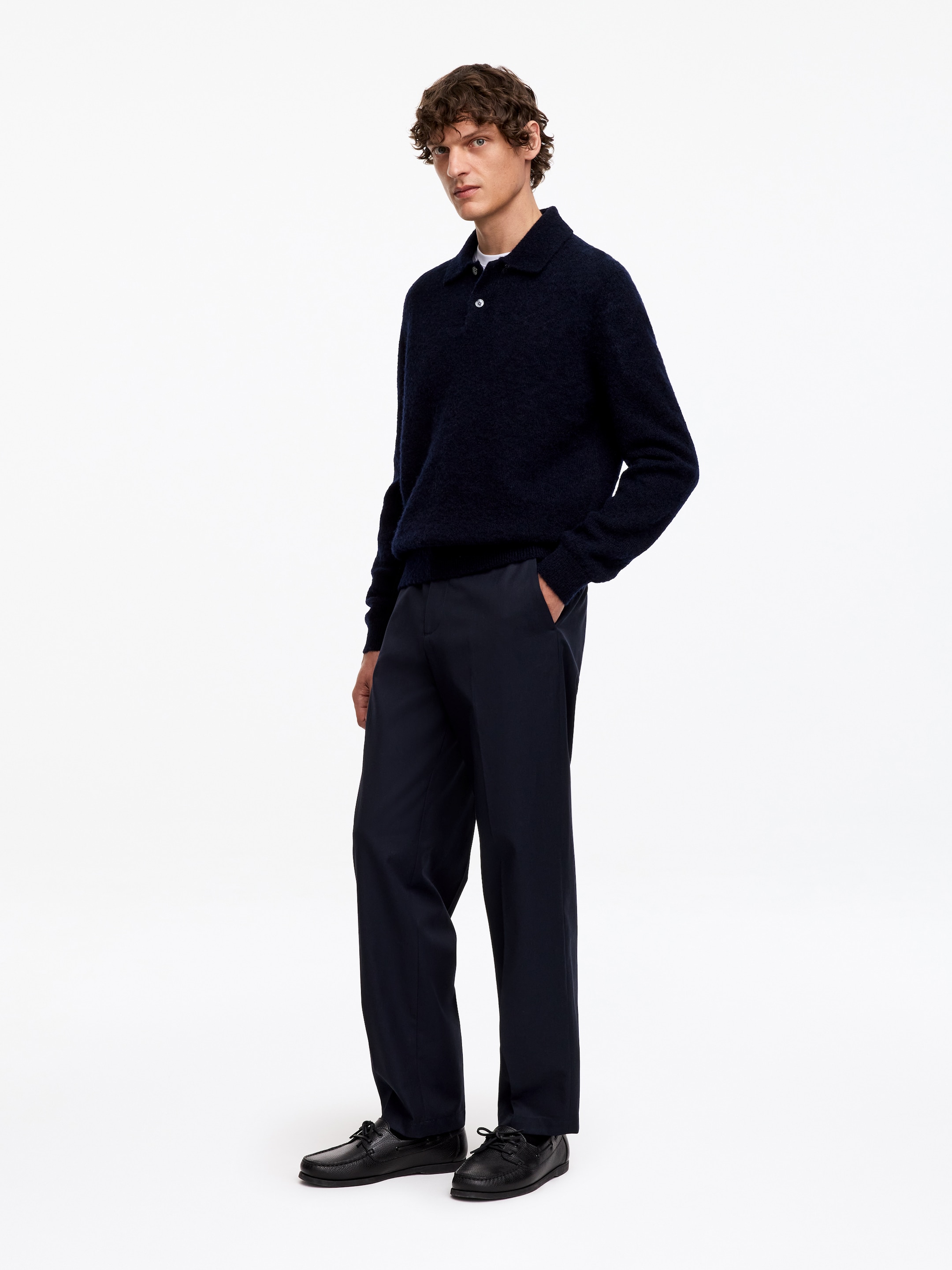Relaxed Tailored Trousers - Dark Blue - Relaxed fit - men - StillMedia/Lookbook - 4