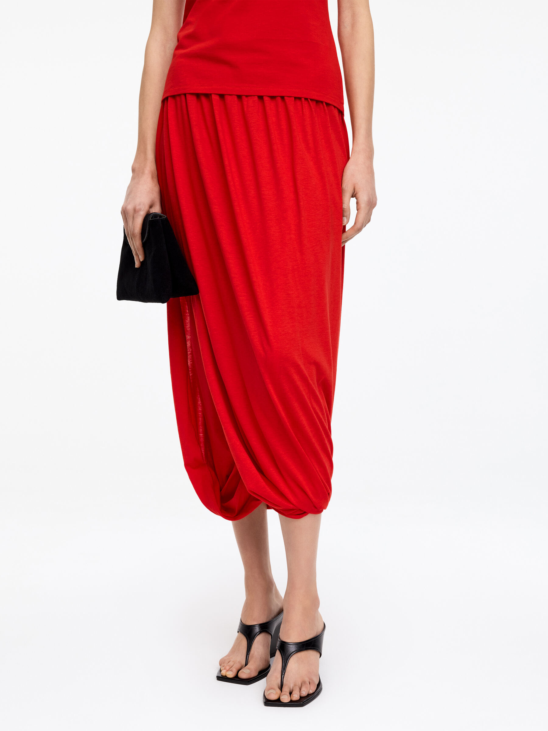 Jupe mi-longue drapée - Rouge - Regular fit - Femme - StillMedia/Lookbook - 5