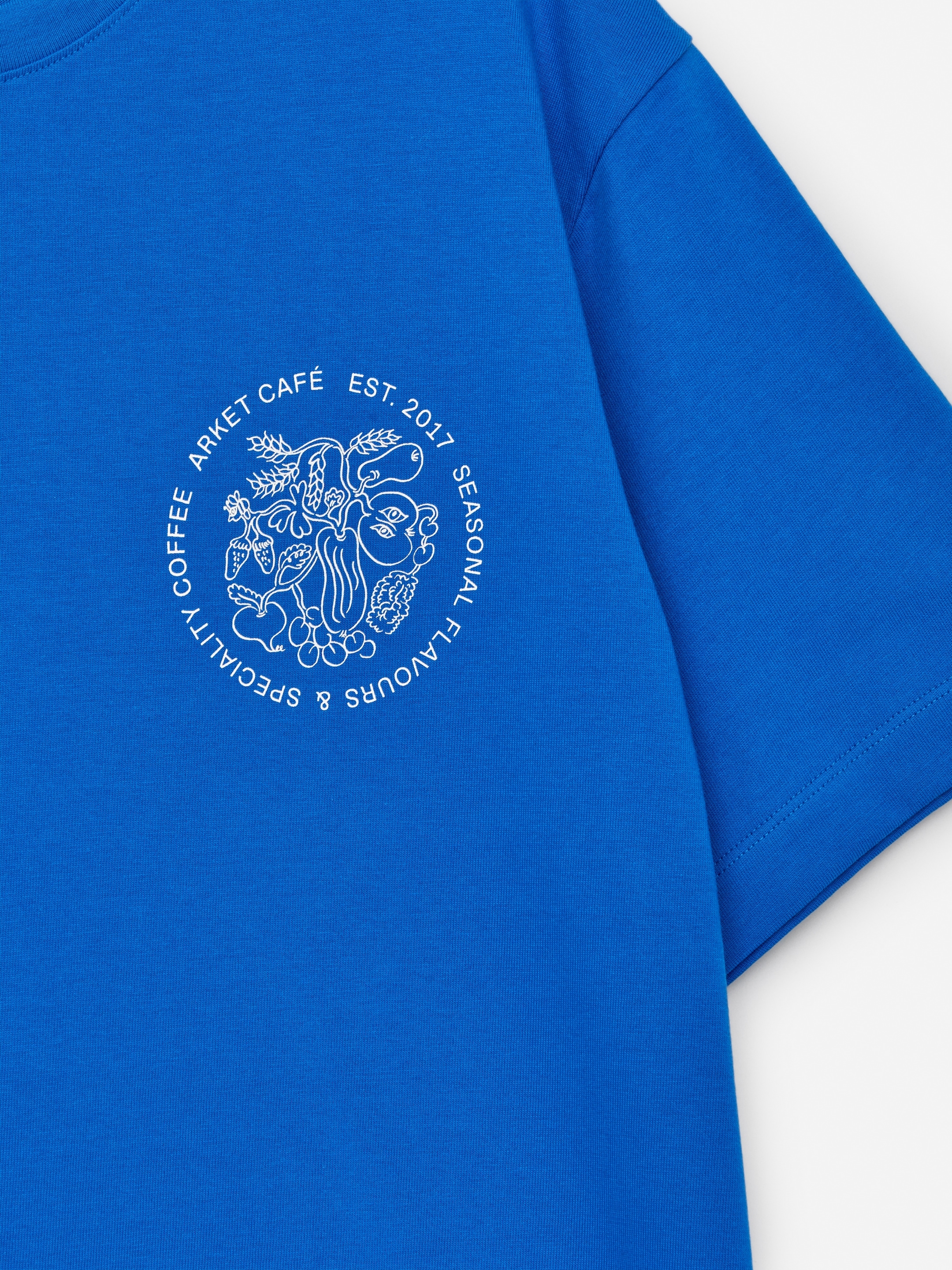 Visa större bild: ARKET CAFÉ t-shirt med tryck - Blå - HERR | H&M SE 6